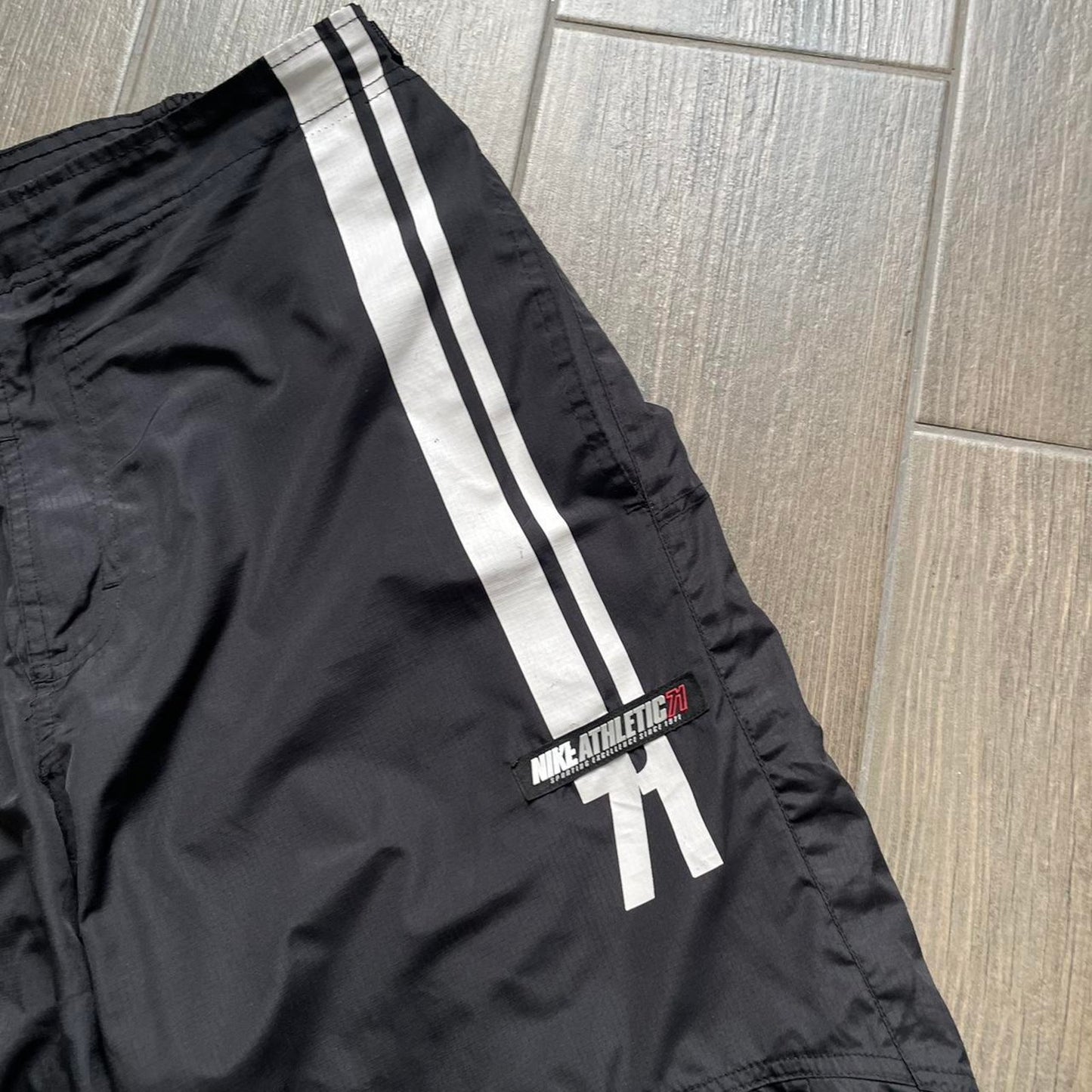 Nike y2k 13 baggy vintage black shorts