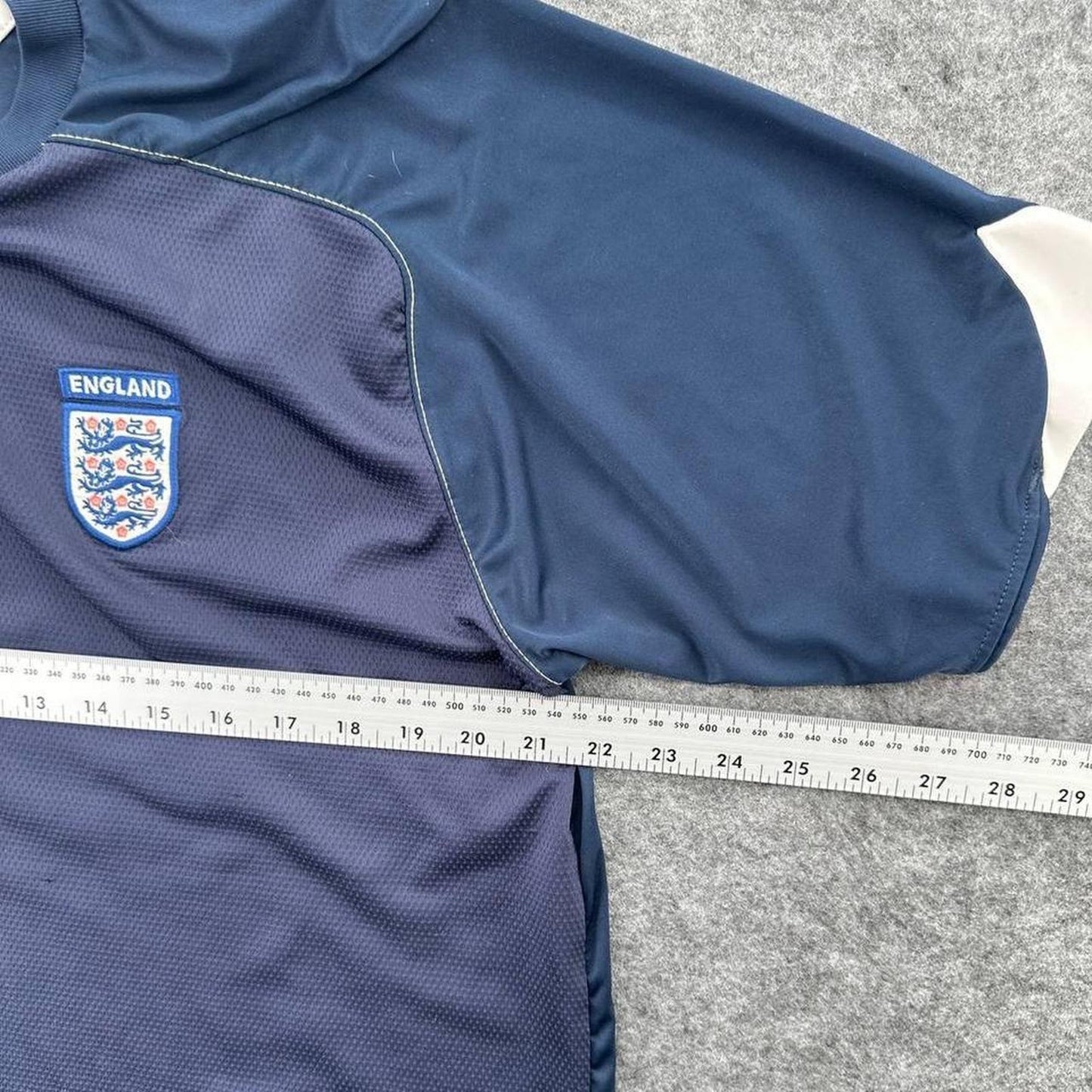 Umbro england 2000s training jersey