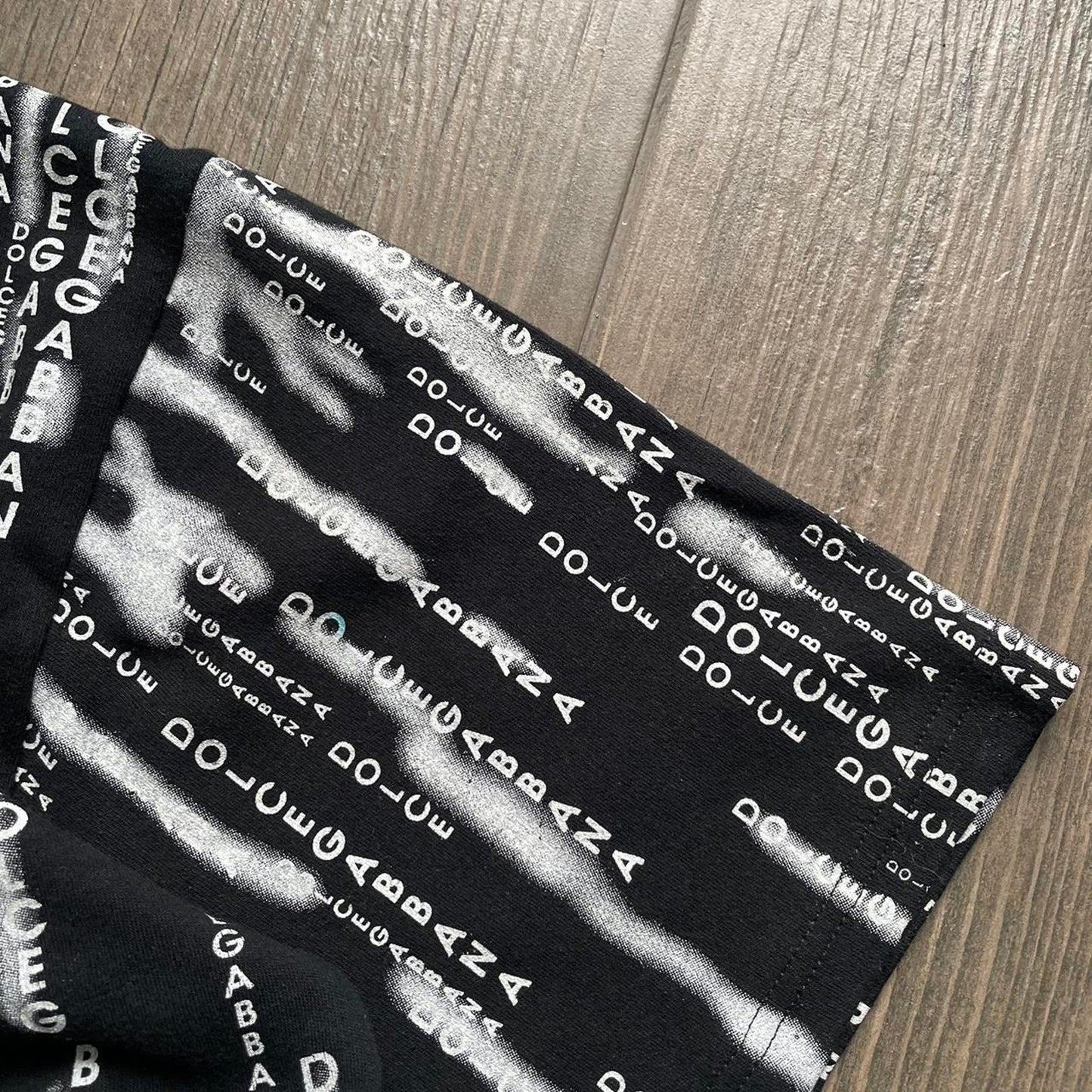 Dolce & Gabbana monogram y2k vintage black M tee