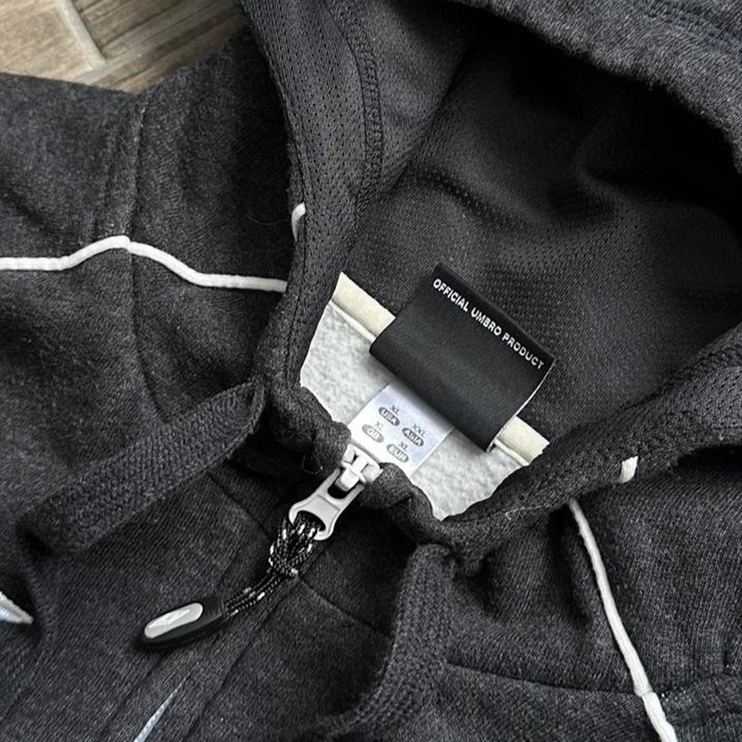 Umbro zip up baggy y2k