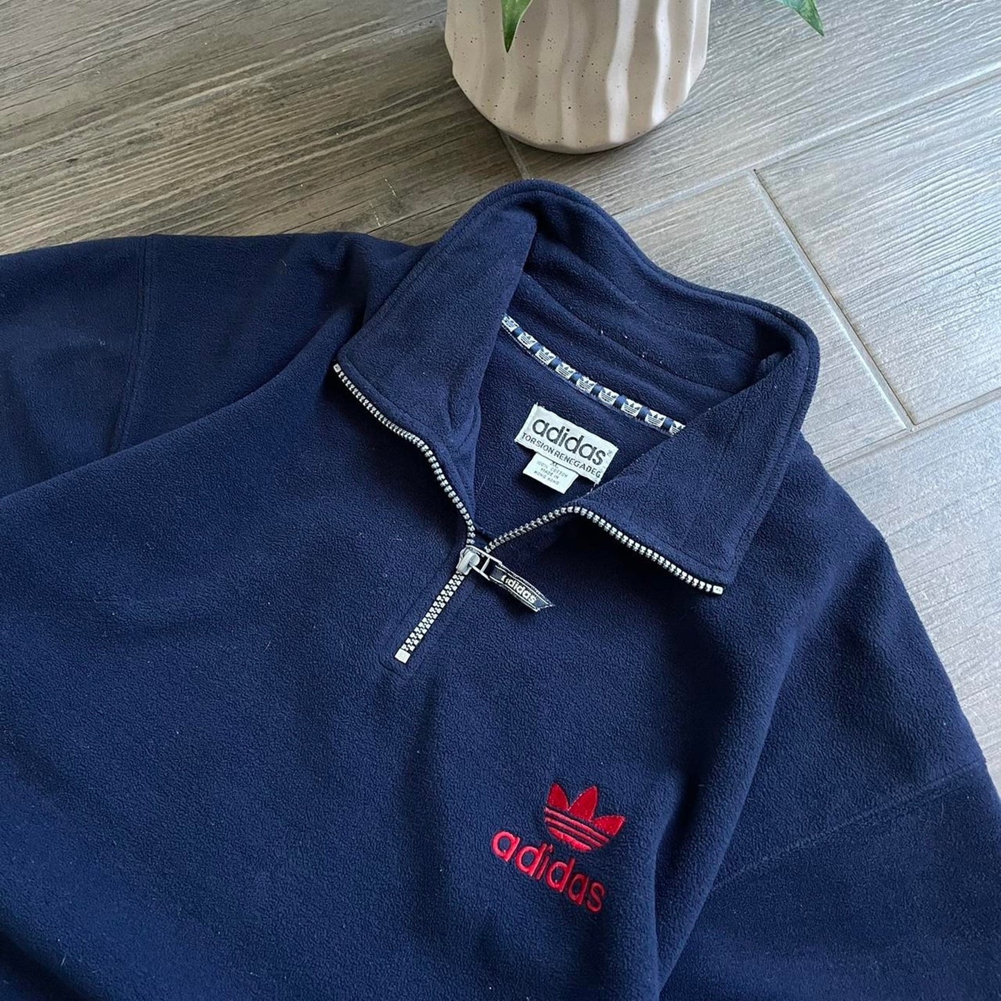 Adidas 90s made in Hong Kong baggy jumper