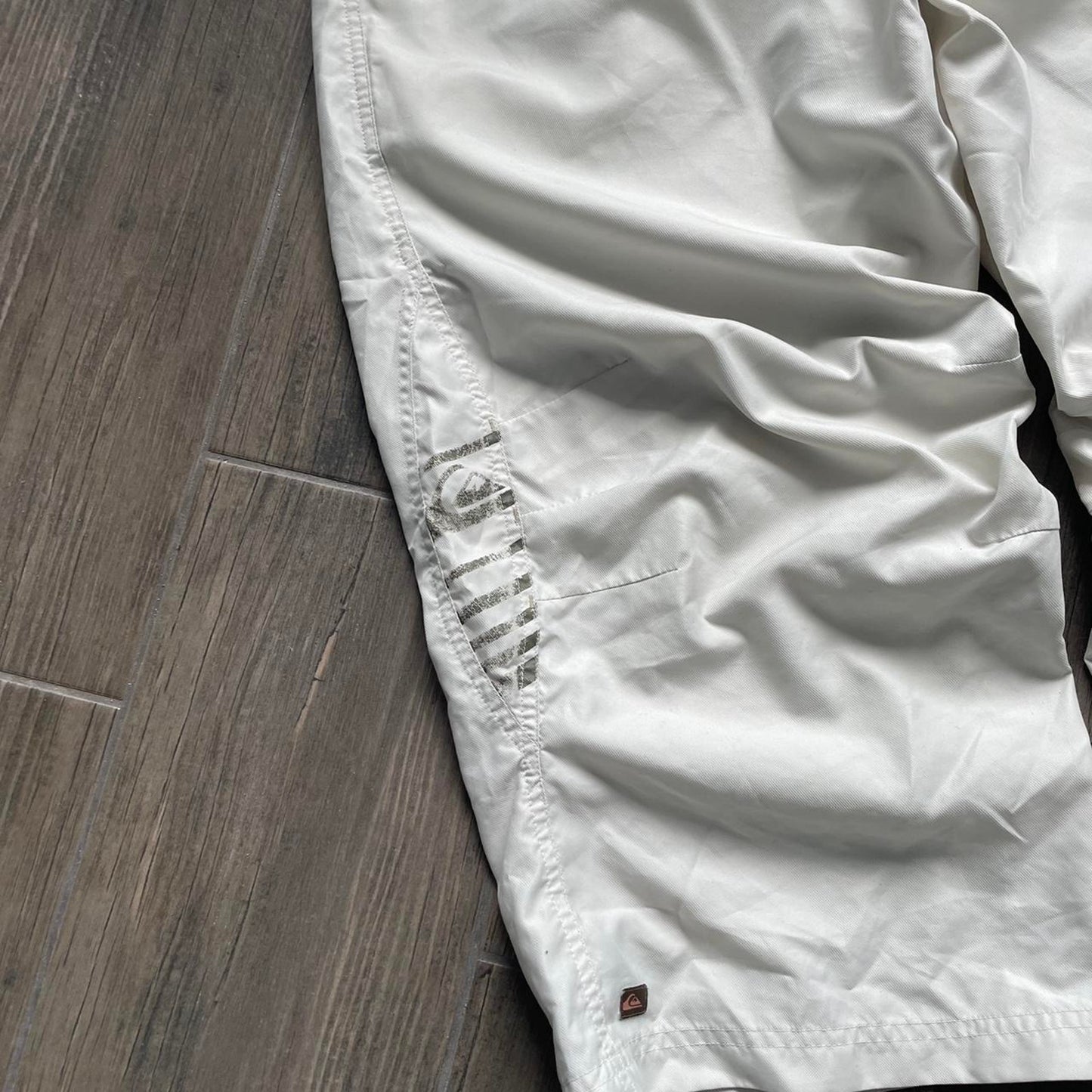 Quiksilver 1/3 y2k Japanese surf shorts
