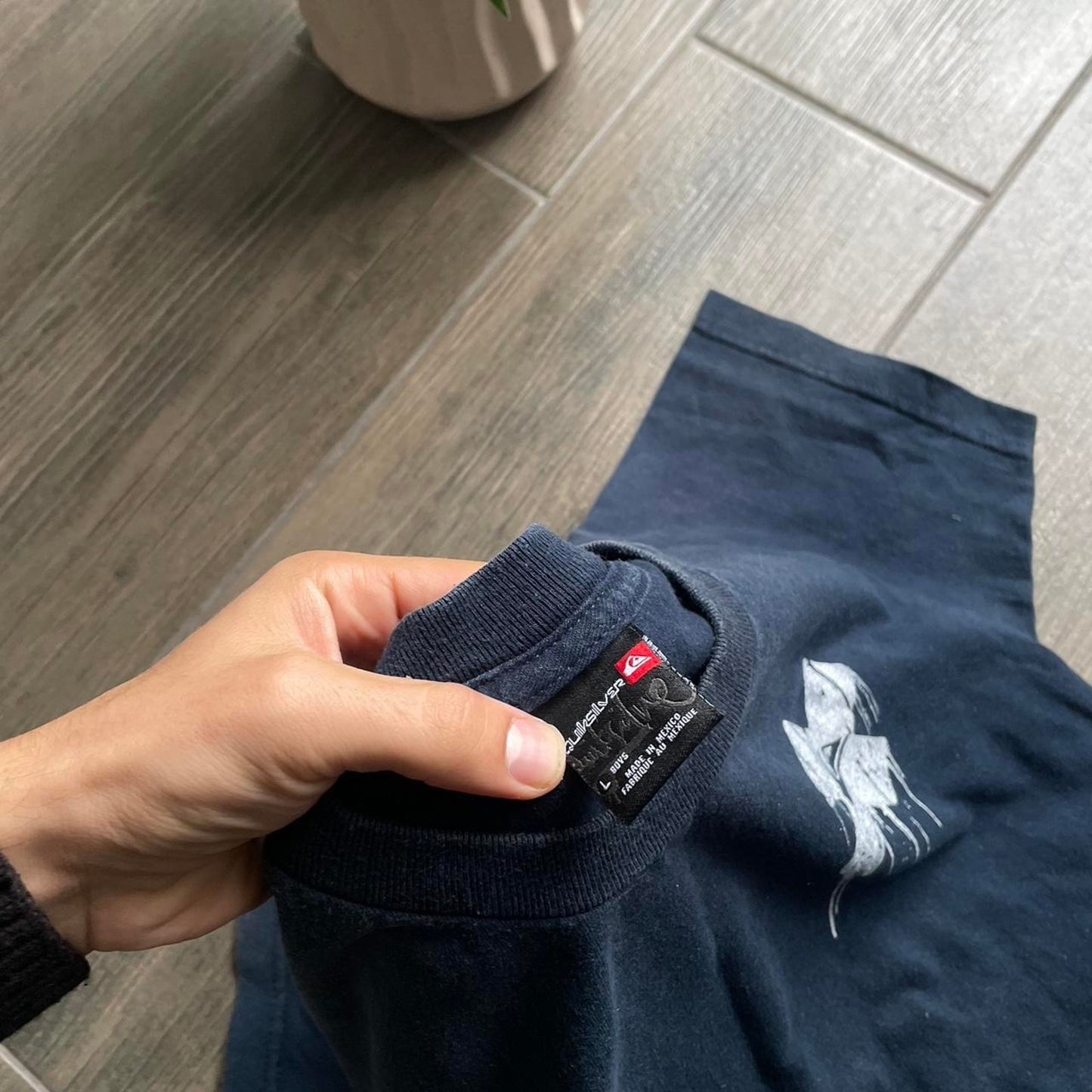 Quiksilver surf-wear y2k navy oversized S tee