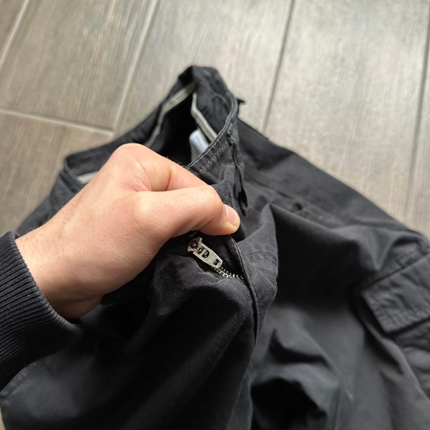 Carhartt black cargo pants