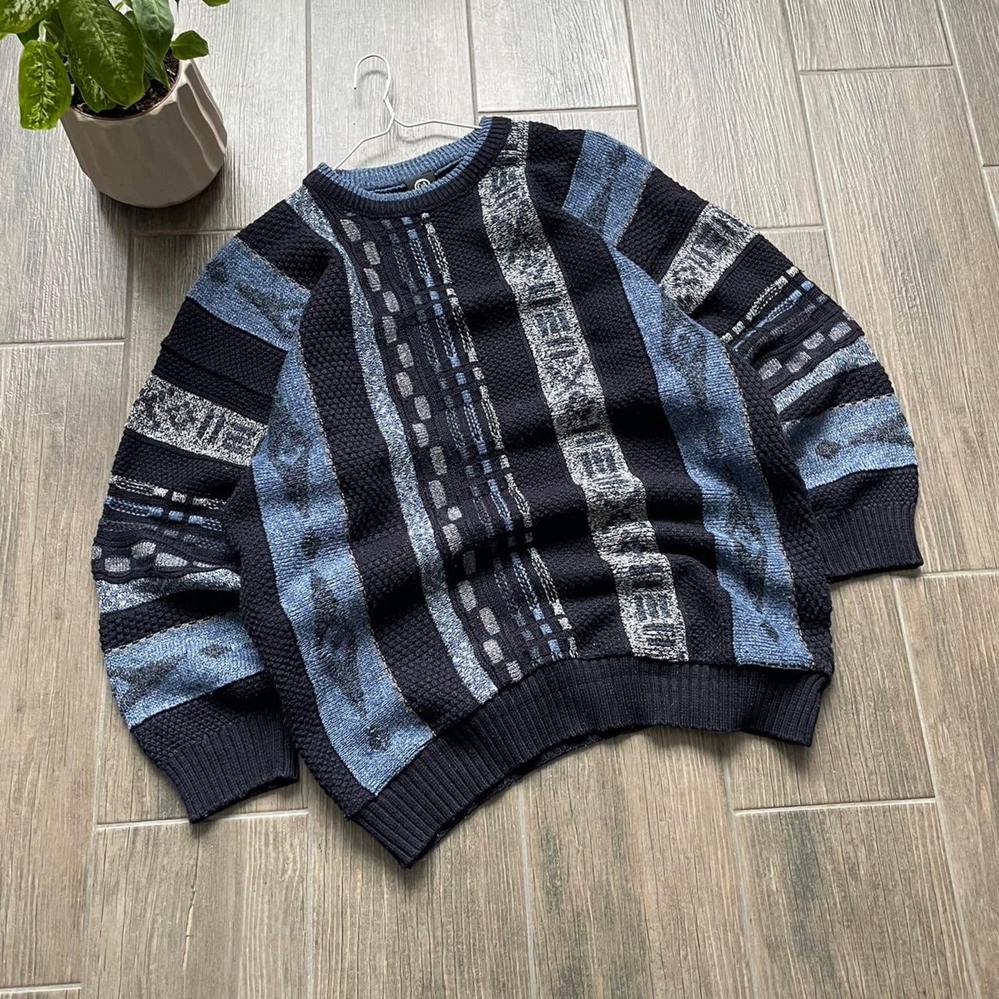 Coogi style vintage knitted sweater