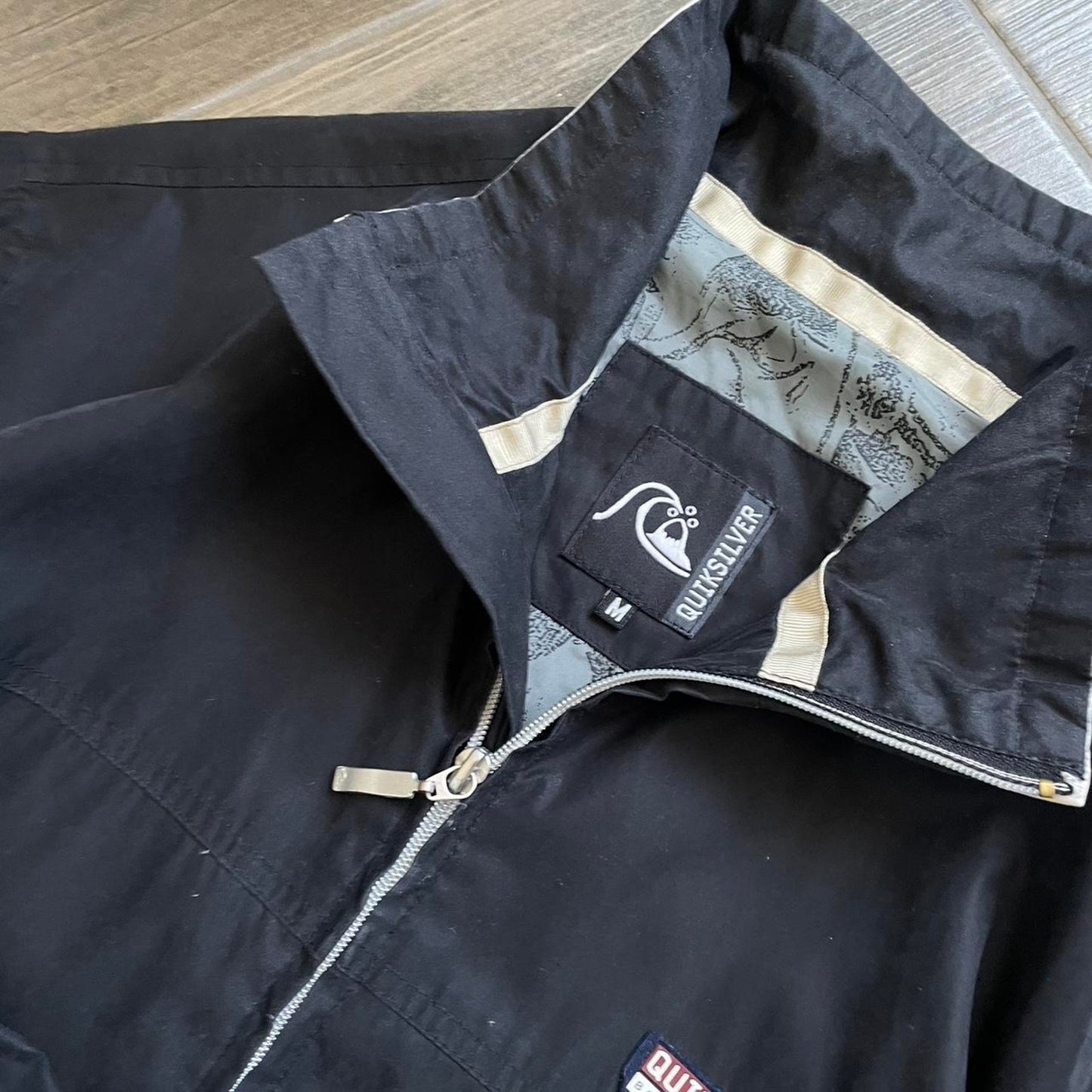 Quiksilver black y2k jacket