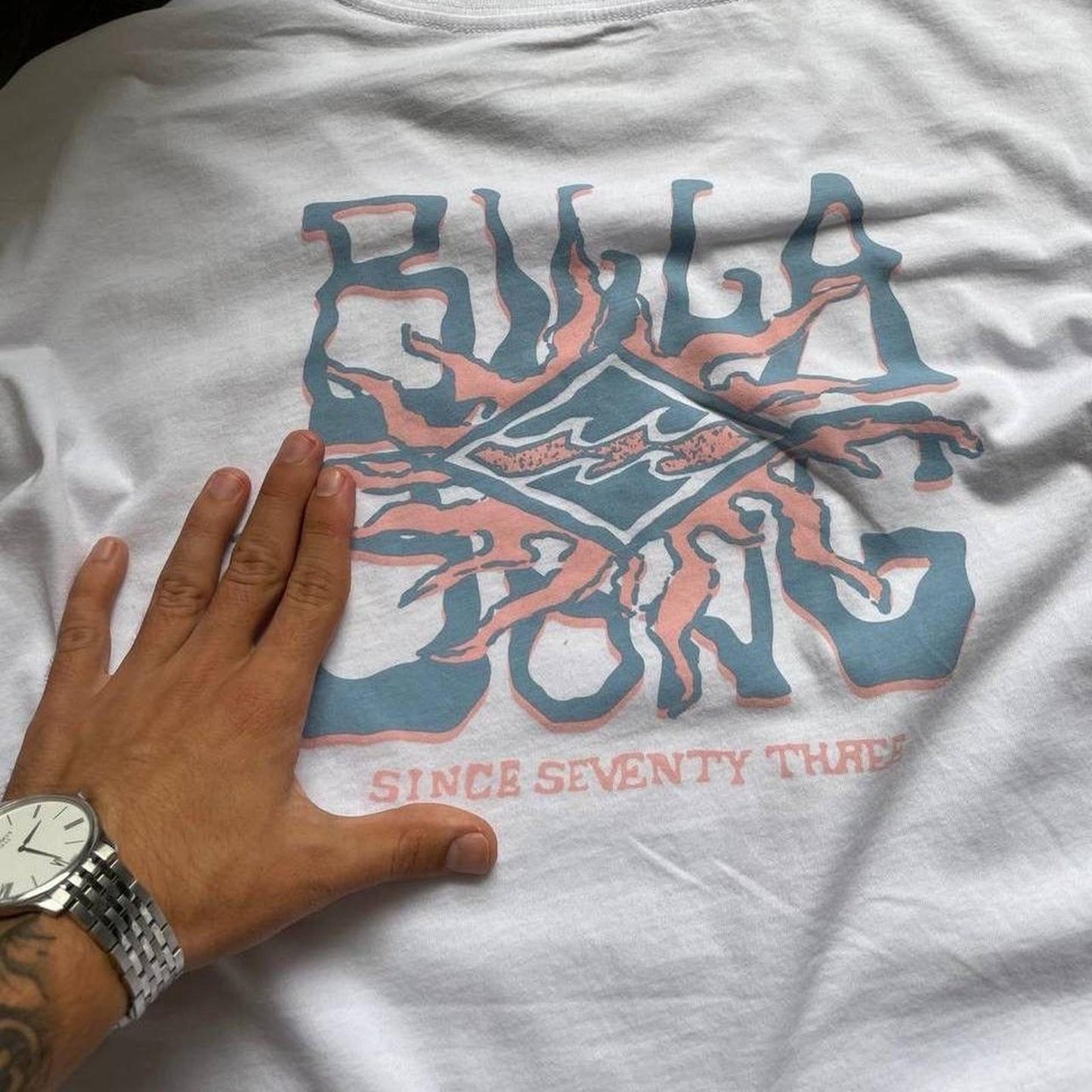 Billabong y2k baggy white vintage t-shirt