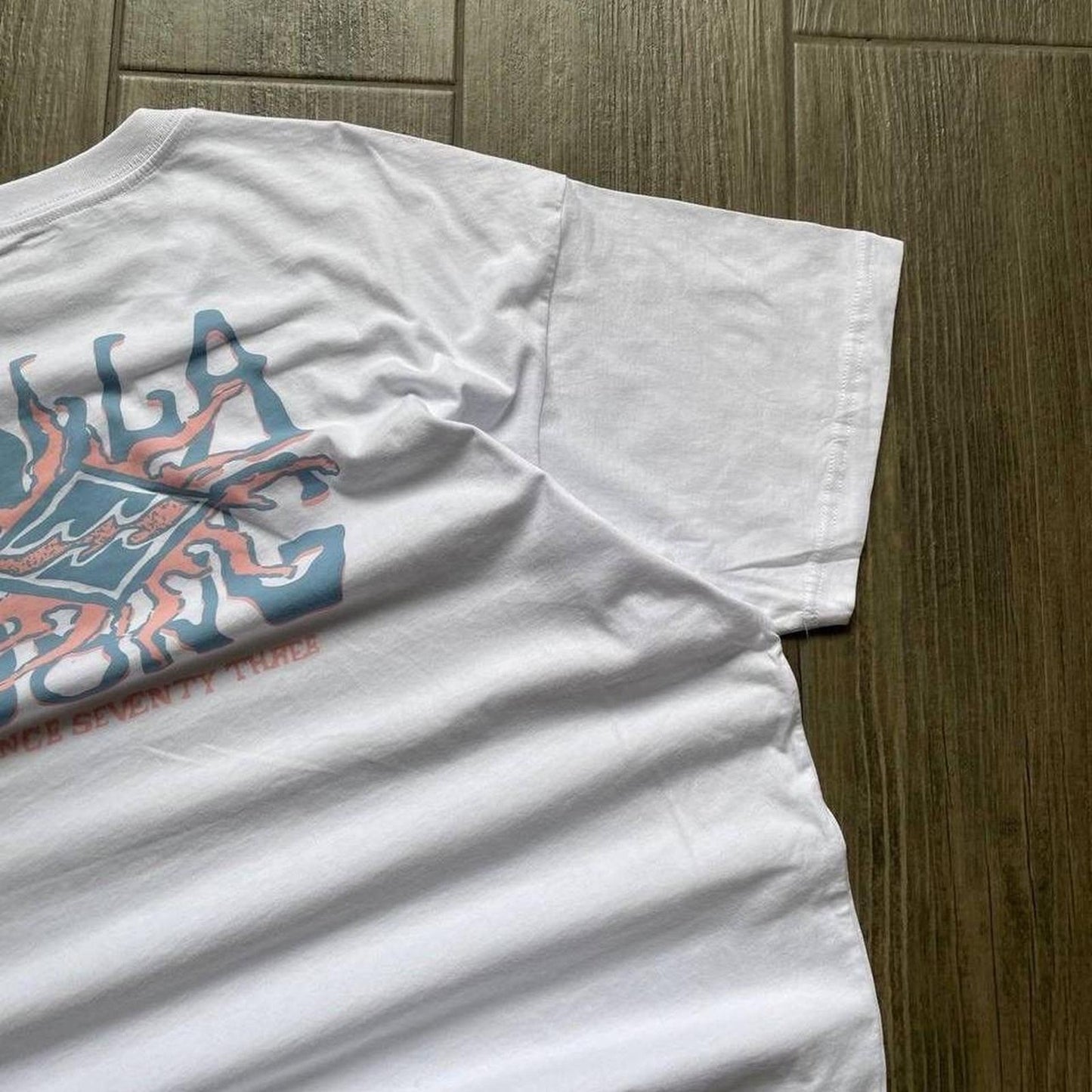 Billabong y2k baggy white vintage t-shirt