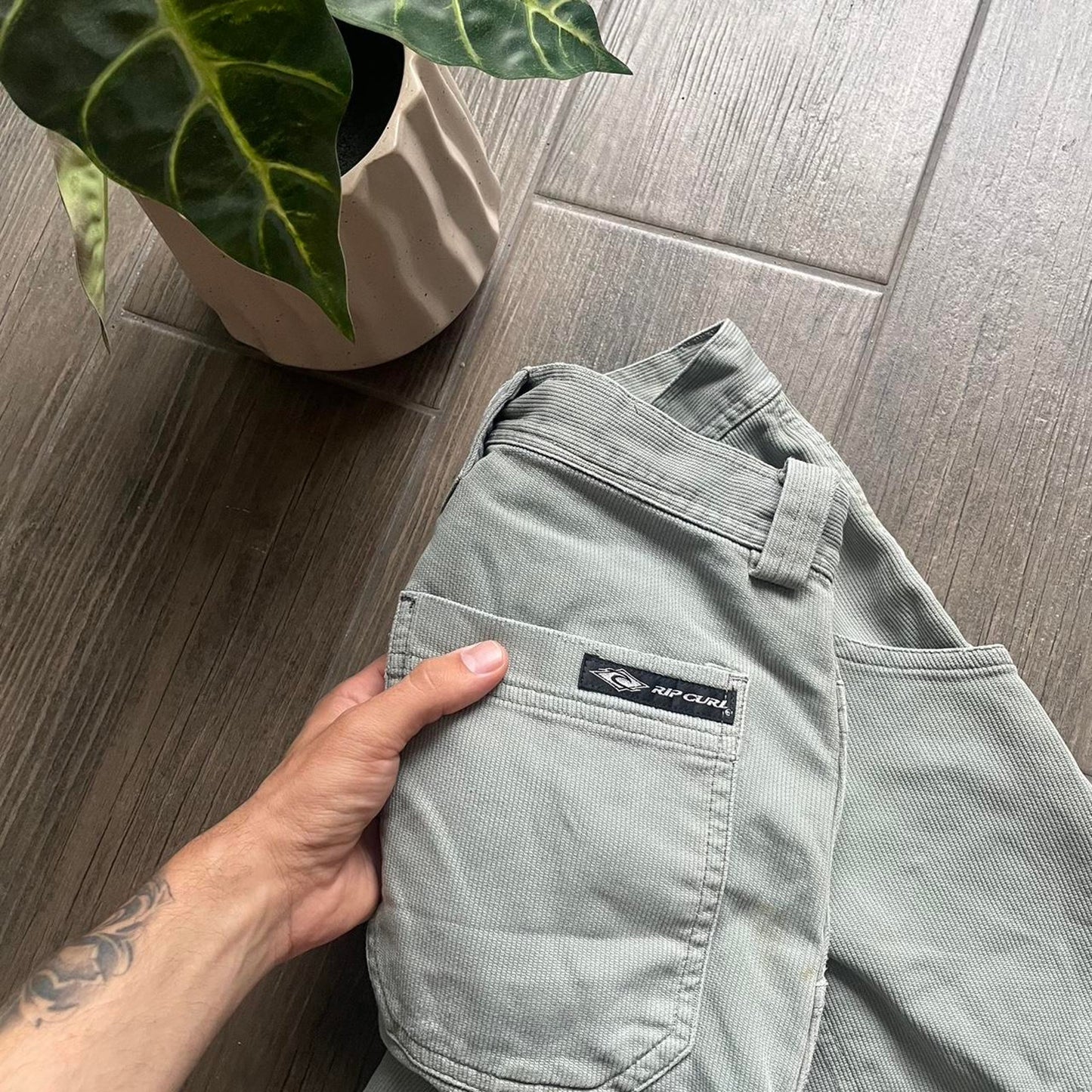 Rip curl corduroy baggy shorts