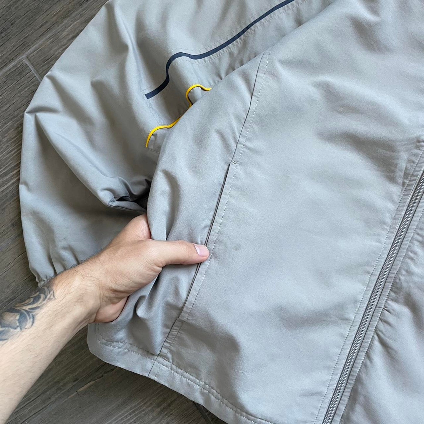Reebok y2k baggy nylon jacket