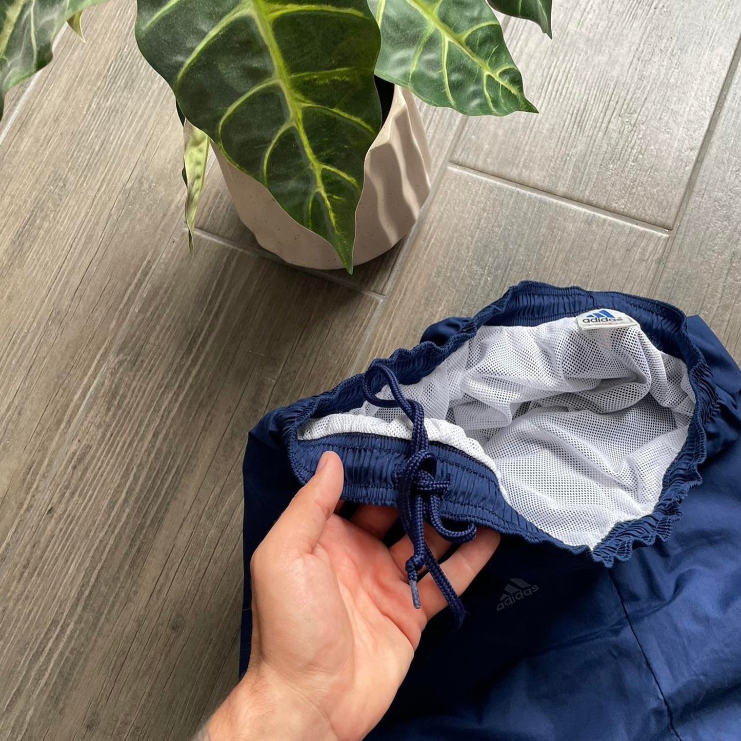 Adidas vintage baggy sweatpants