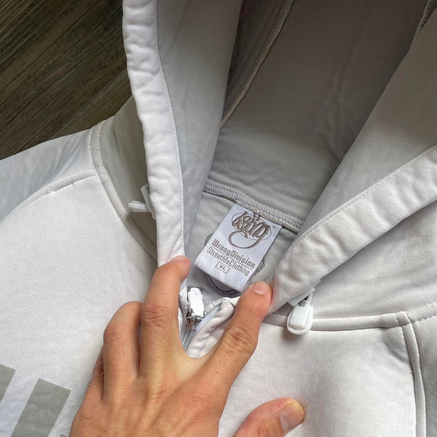 Y2k skater style white oversized L hoodie