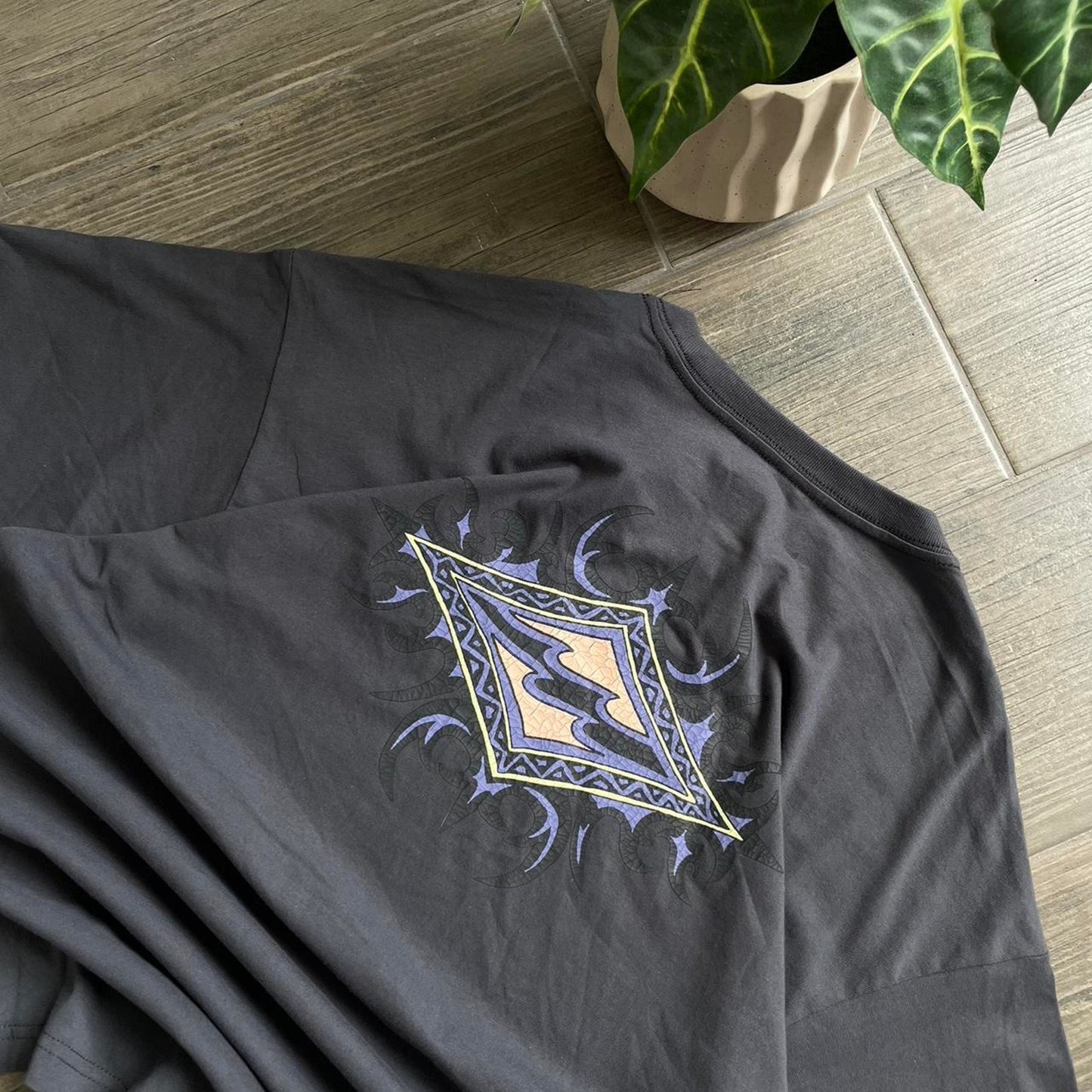 Billabong grey baggy surf y2k tee