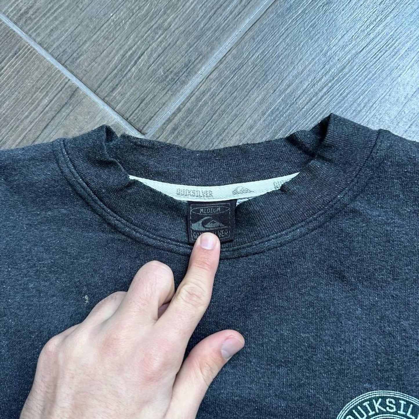 Quiksilver y2k surf wear baggy sweatshirt