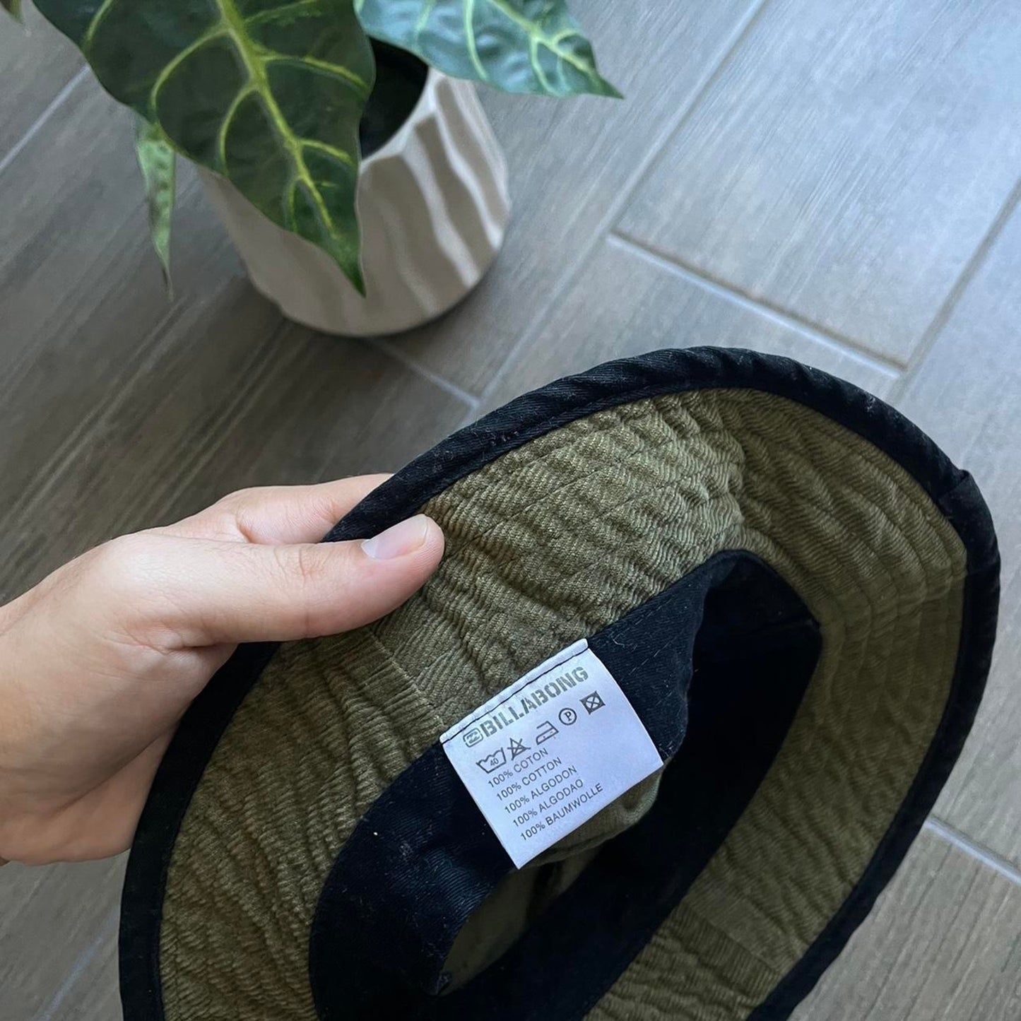 Billabong bucket hat