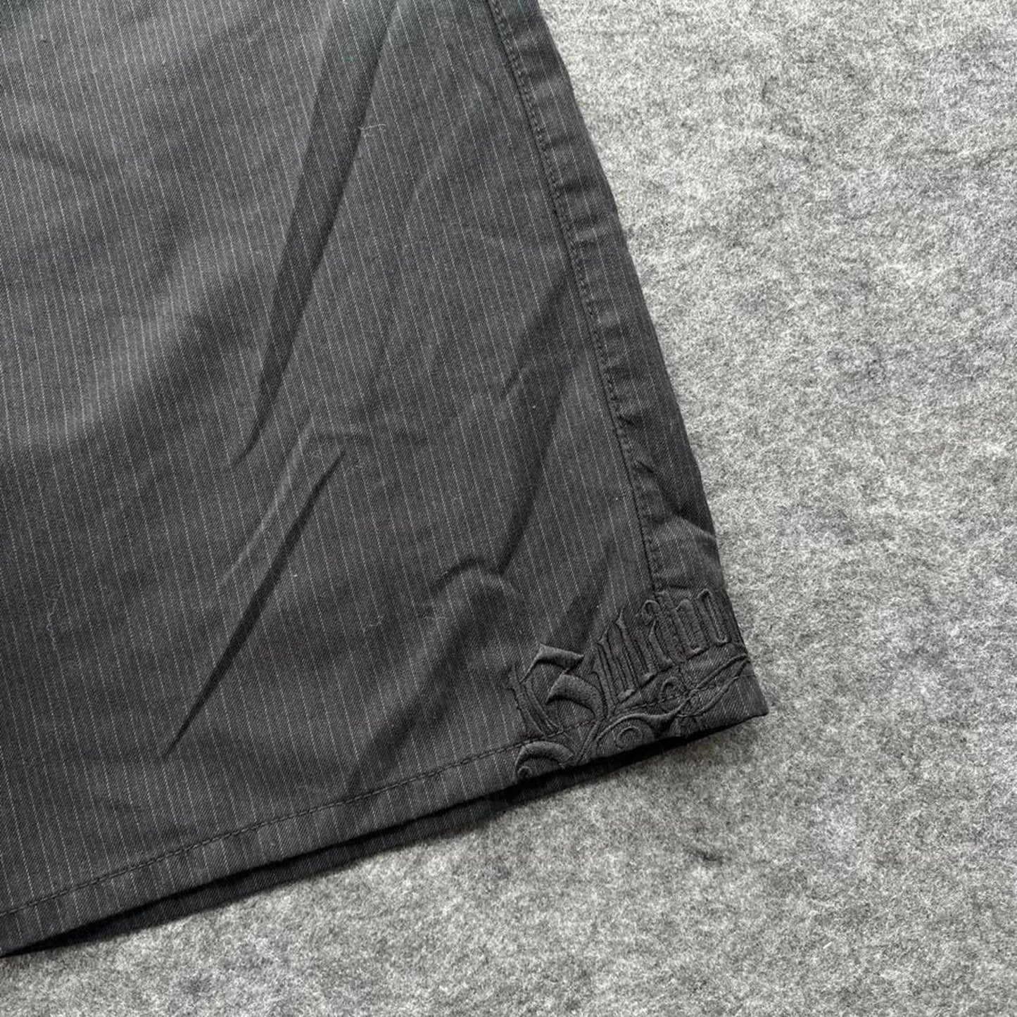 Billabong black pinstripe baggy skater