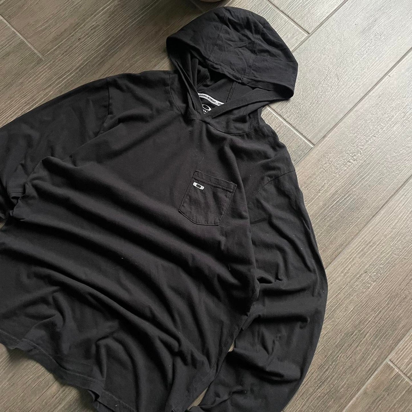 Oakley black light long sleeve L hoodie
