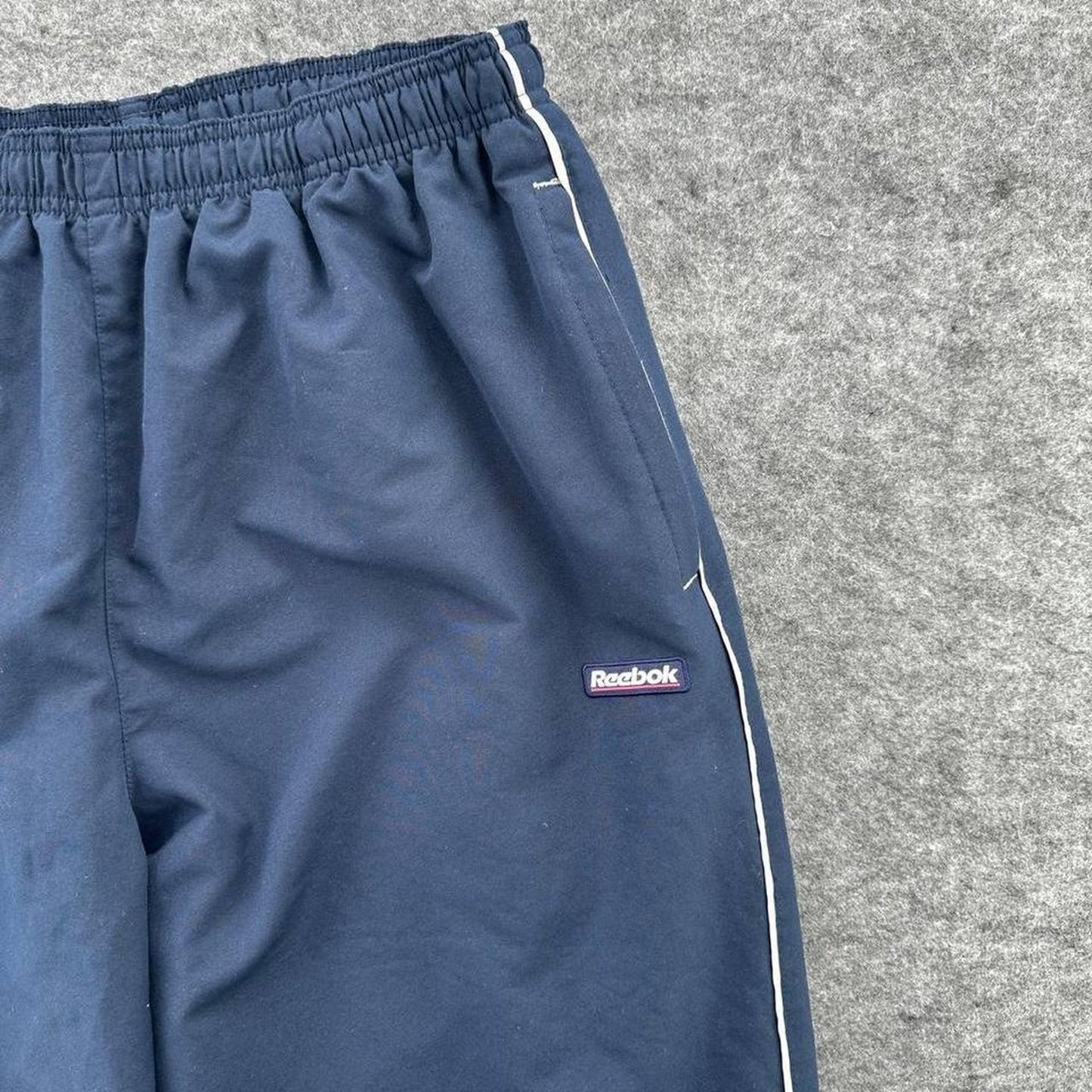 Y2k reebok baggy track shorts