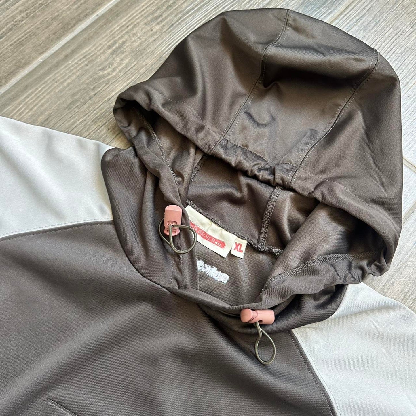 Quiksilver brown and white hoodie