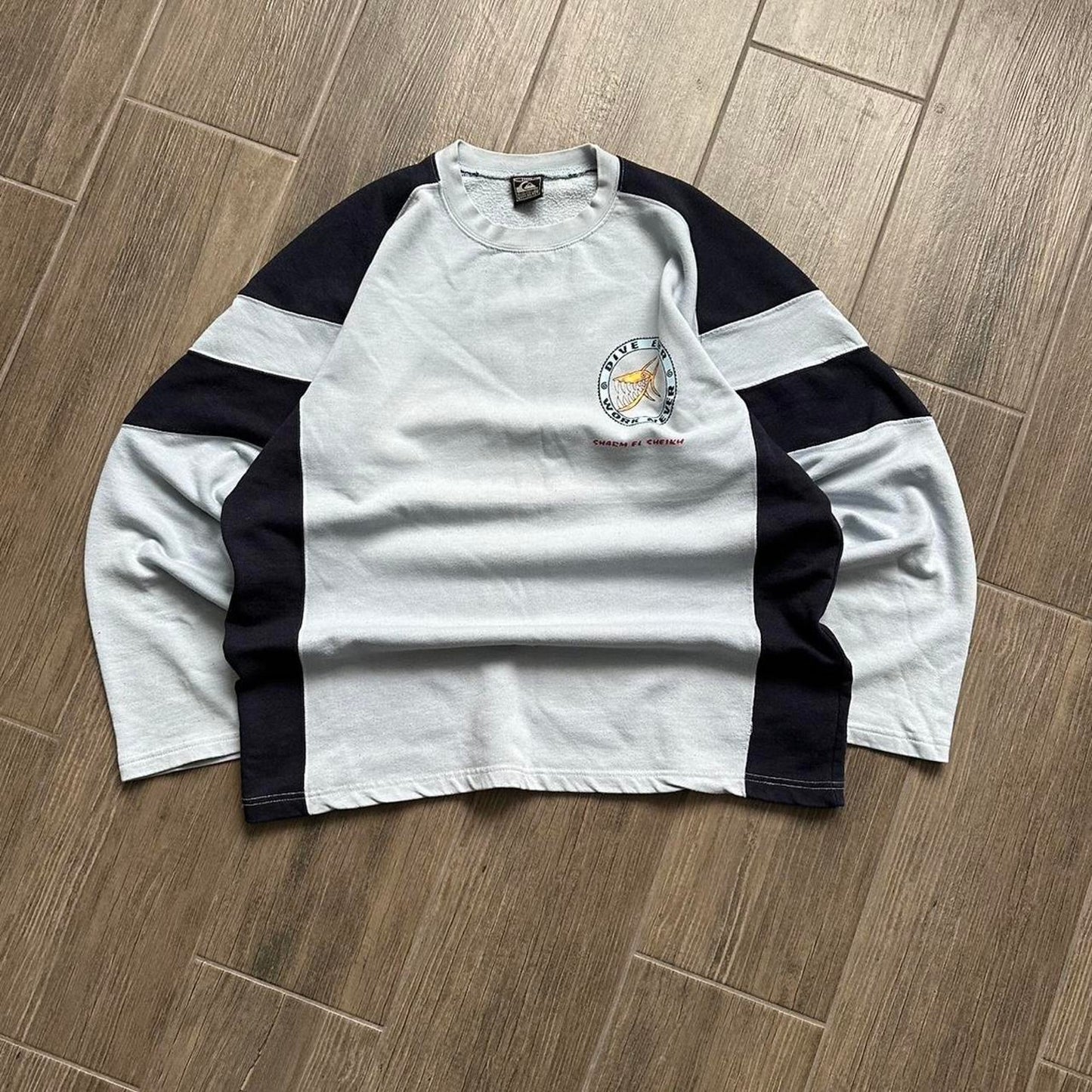 Quiksilver y2k vintage sweatshirt