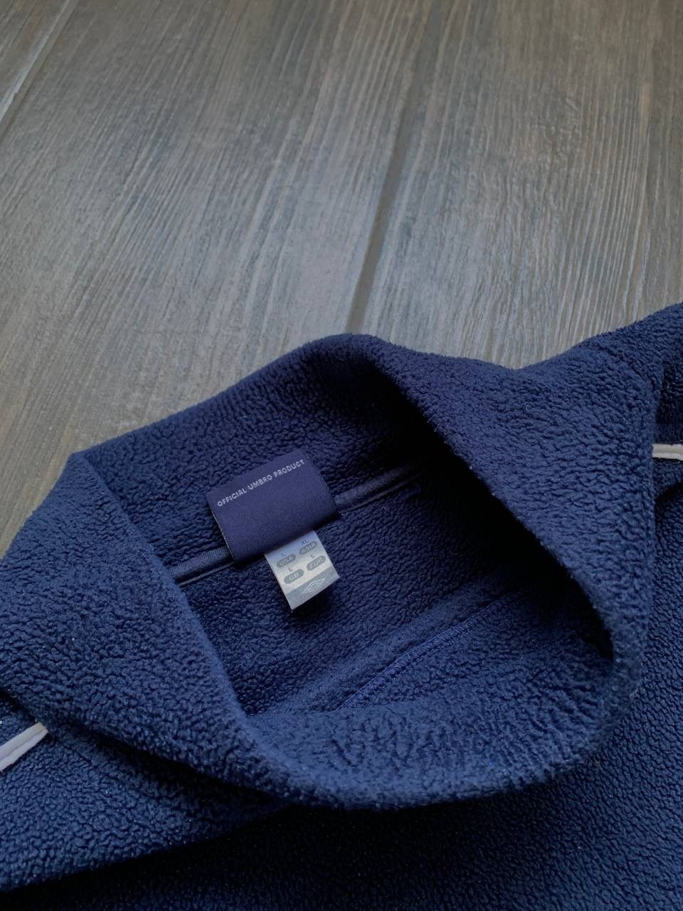 Umbro fleece navy vintage sweatshirt