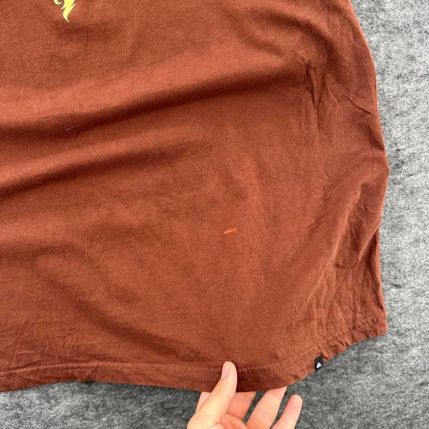 Quiksilver brown cotton t shirt with