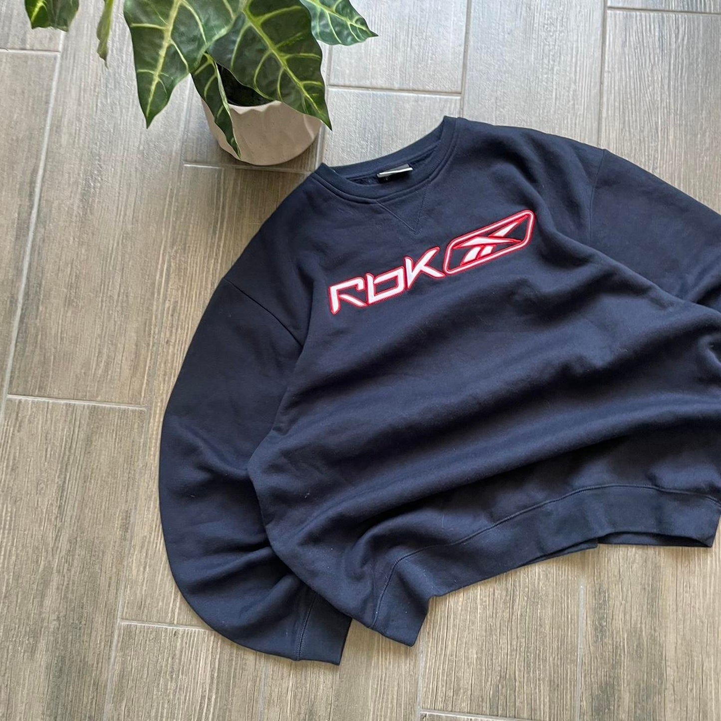 Reebok big logo boxy y2k baggy sweatshirt