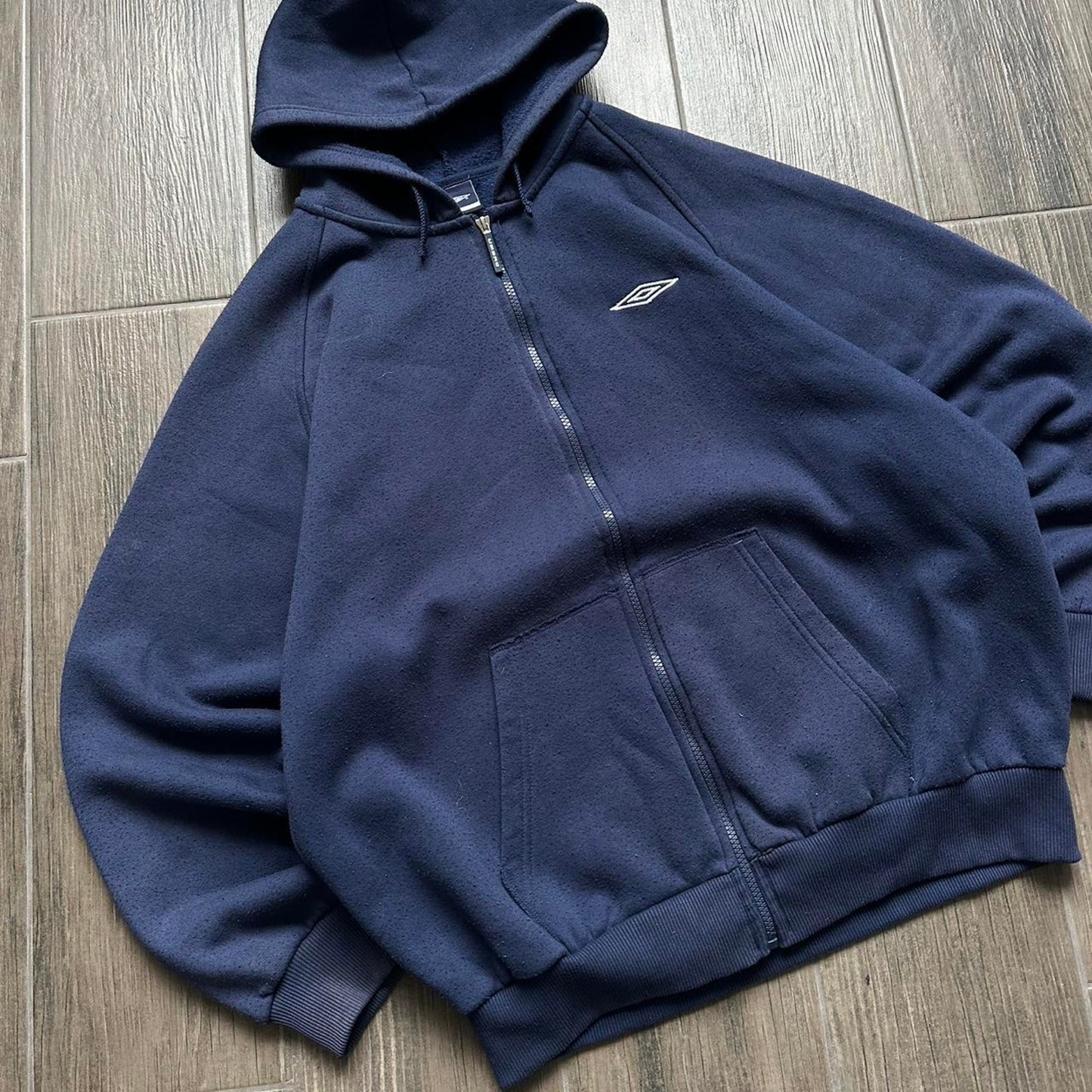 Umbro navy zip y2k XL hoodie