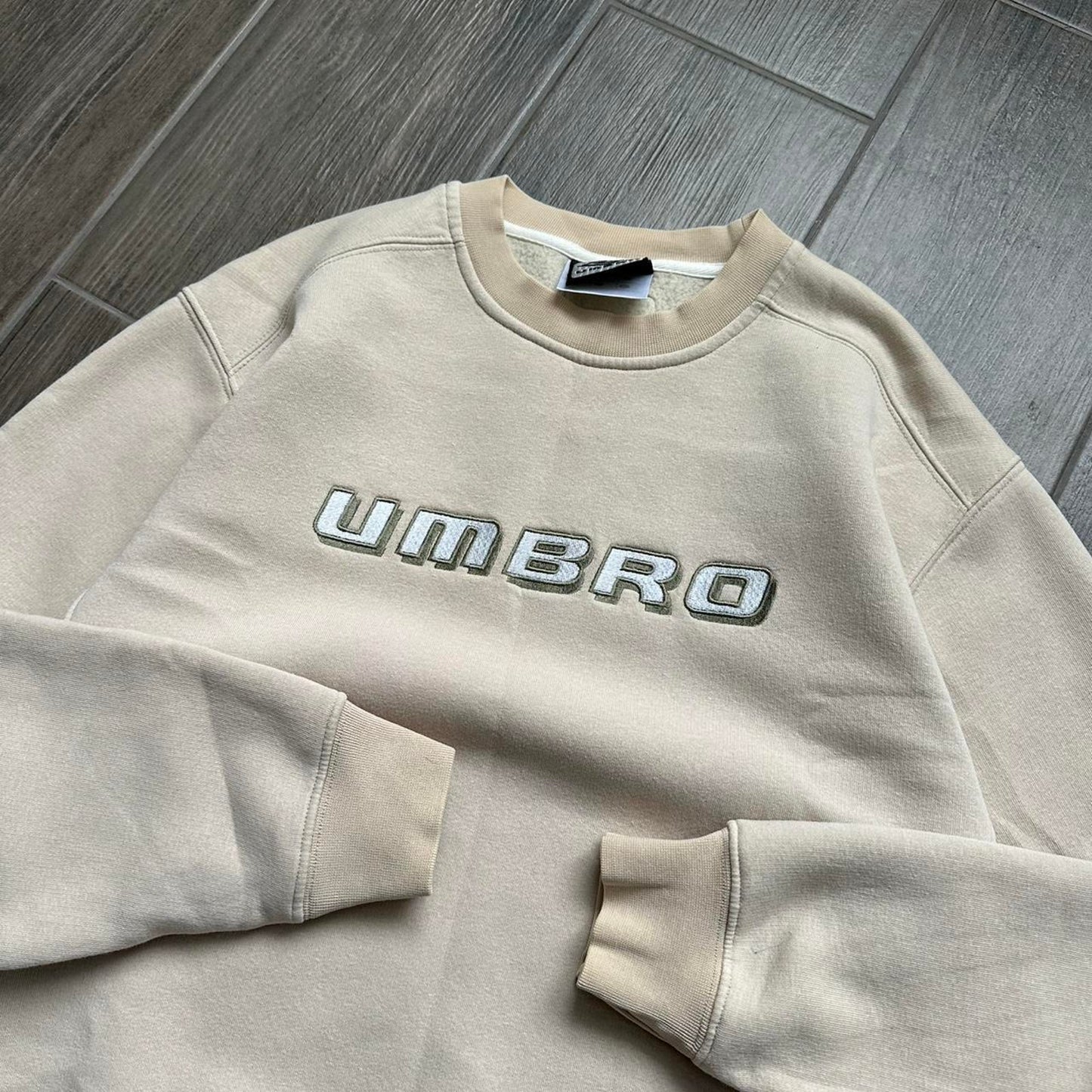 Vintage Umbro cream crewneck sweatshirt