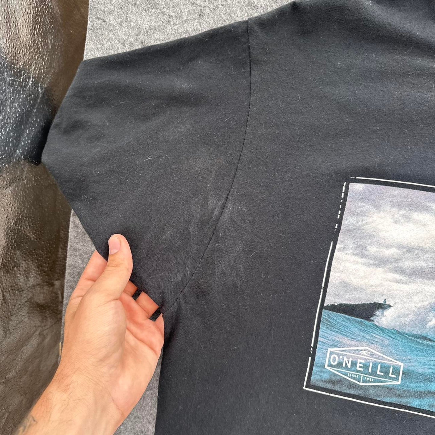 Y2k oneill surf t shirt with