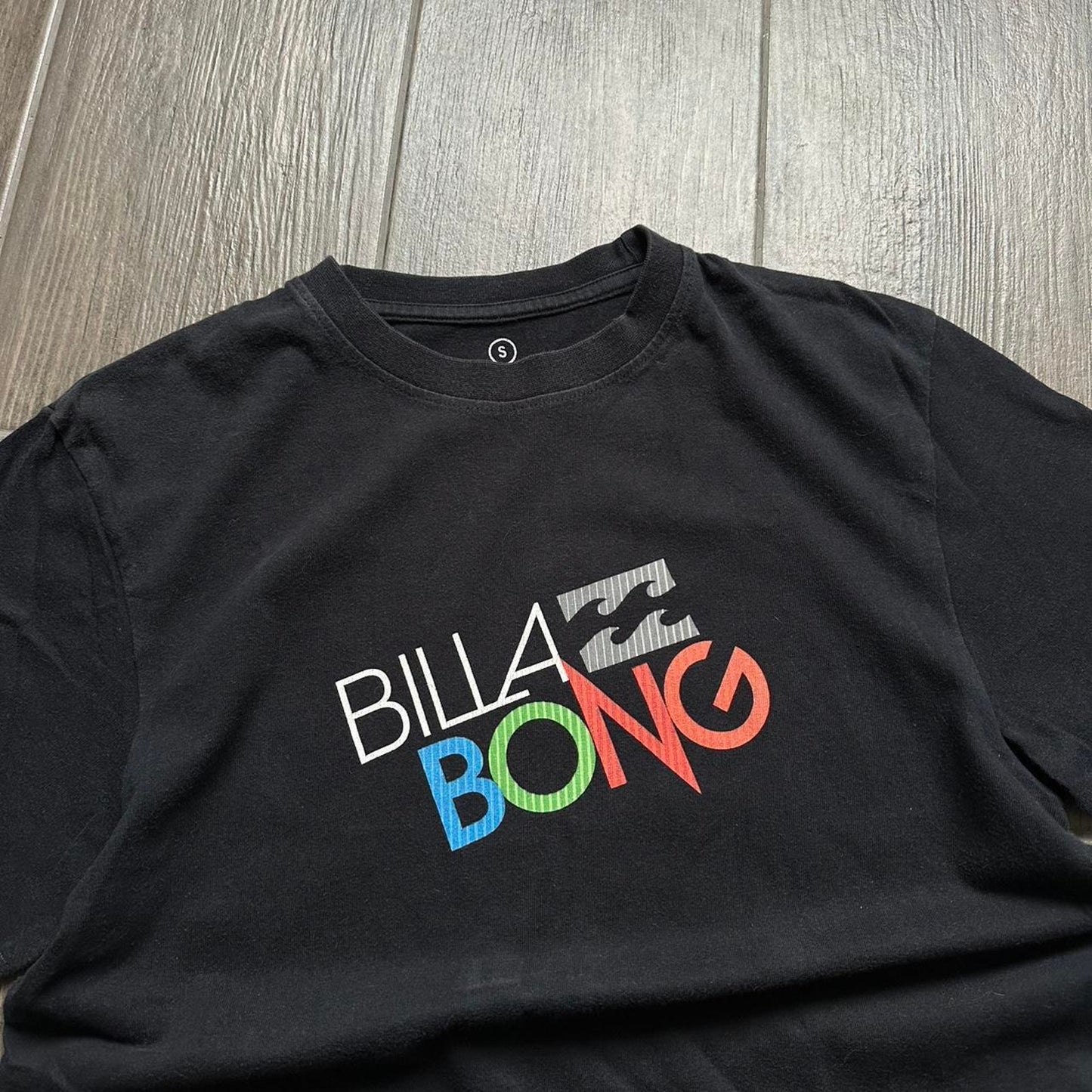 Billabong black graphic tee