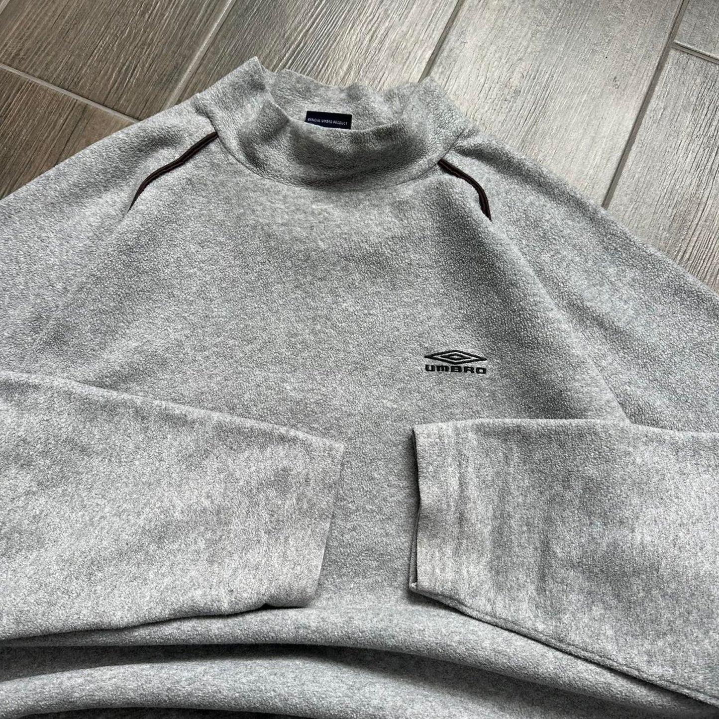 Umbro grey fleece sweatshirt