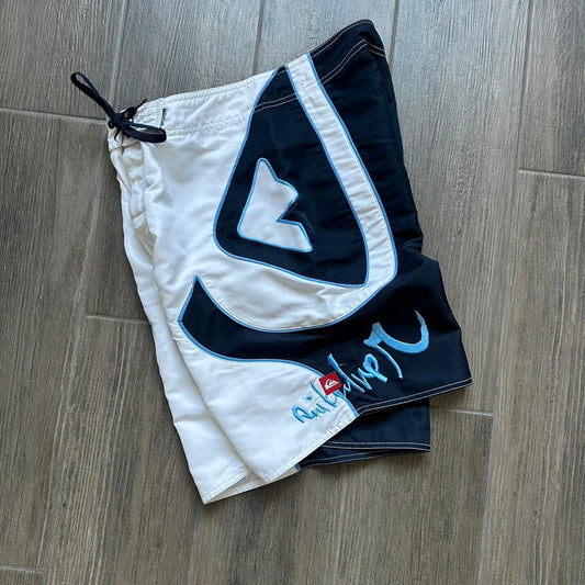 Quiksilver w32 y2k surf board