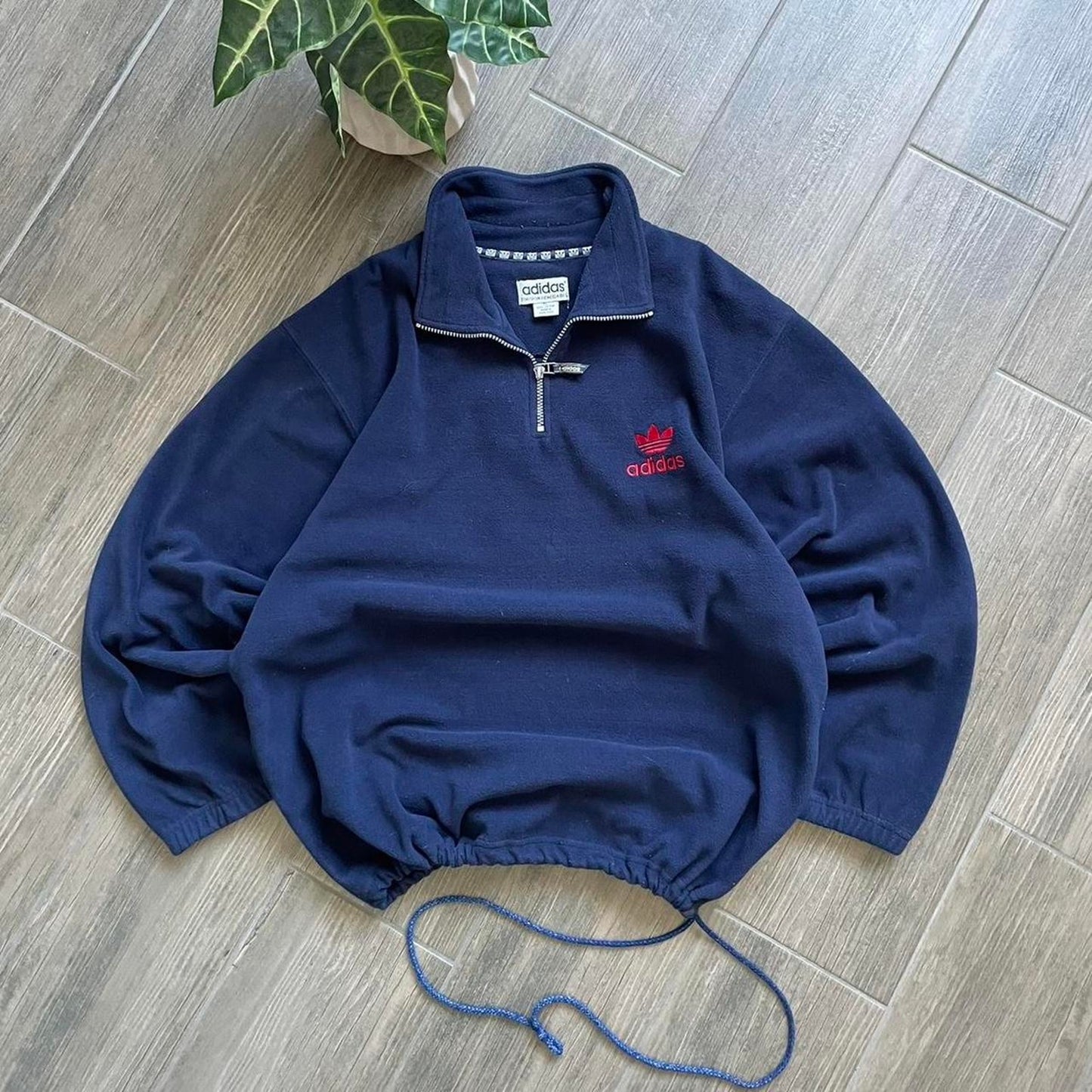 Adidas 90s made in Hong Kong baggy jumper