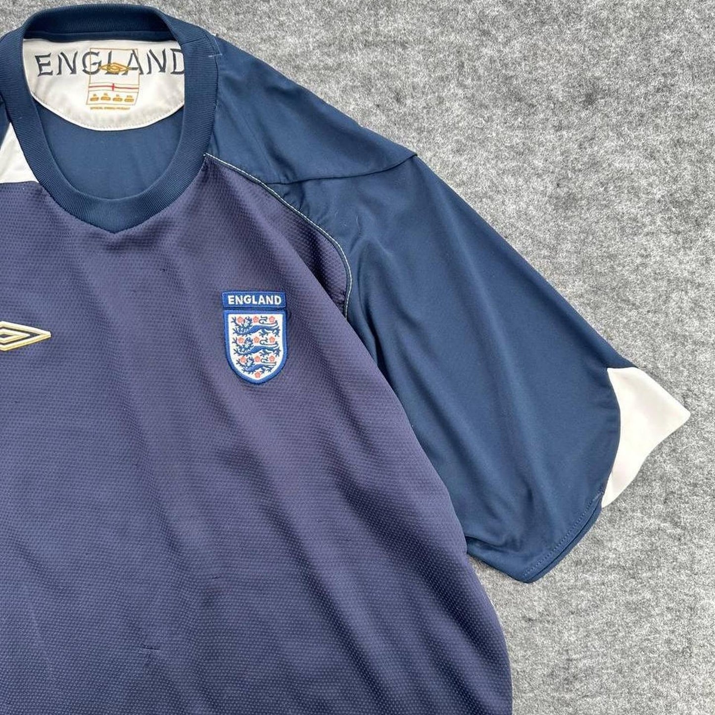 Umbro england 2000s training jersey