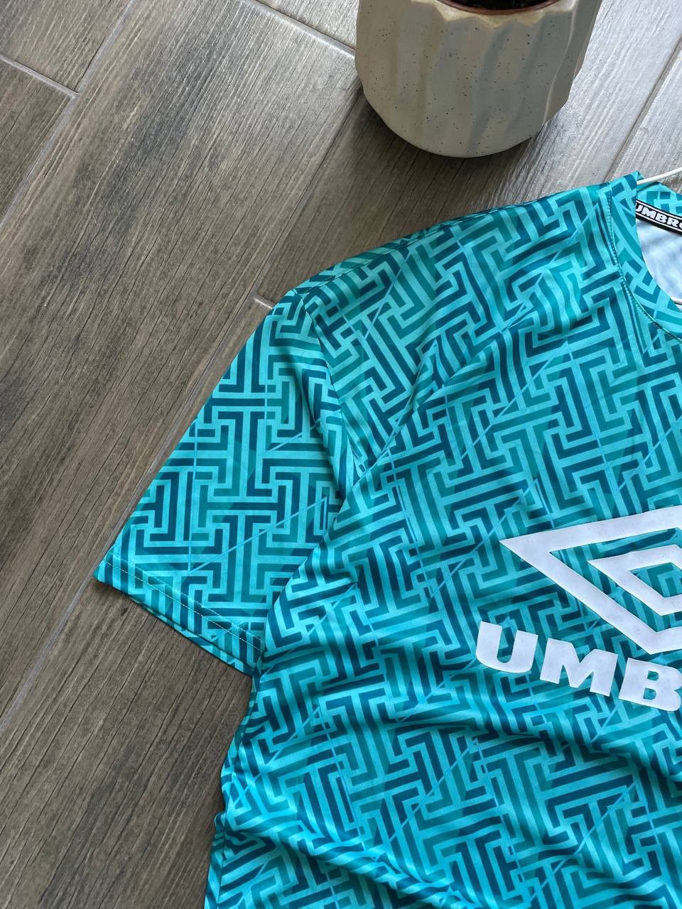 Umbro y2k sport big logo t-shirt