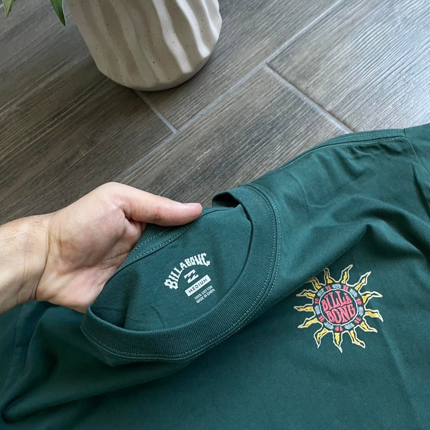 Billabong baggy surf y2k tee