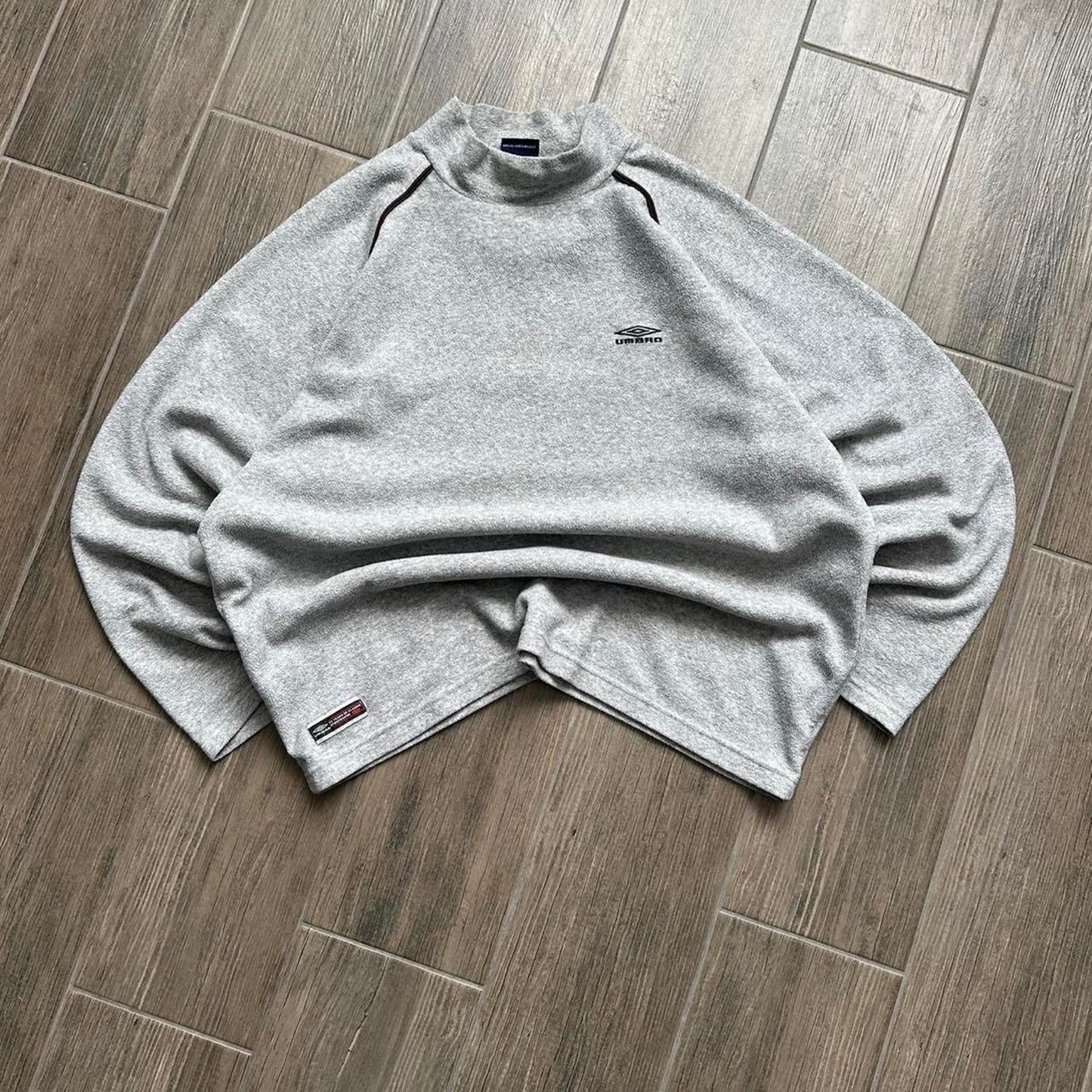 Umbro grey fleece sweatshirt