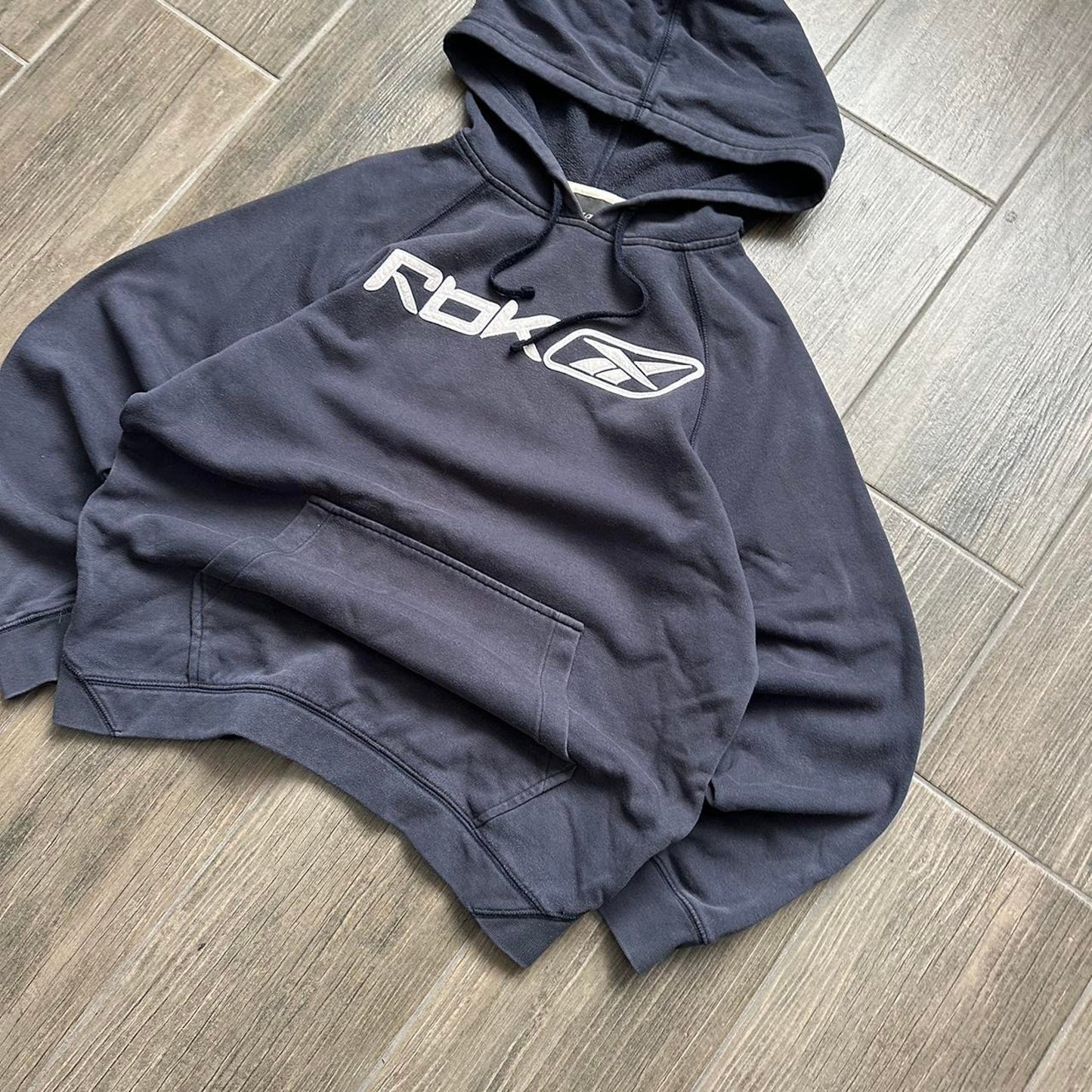 Reebok navy boxy fit y2k S hoodie