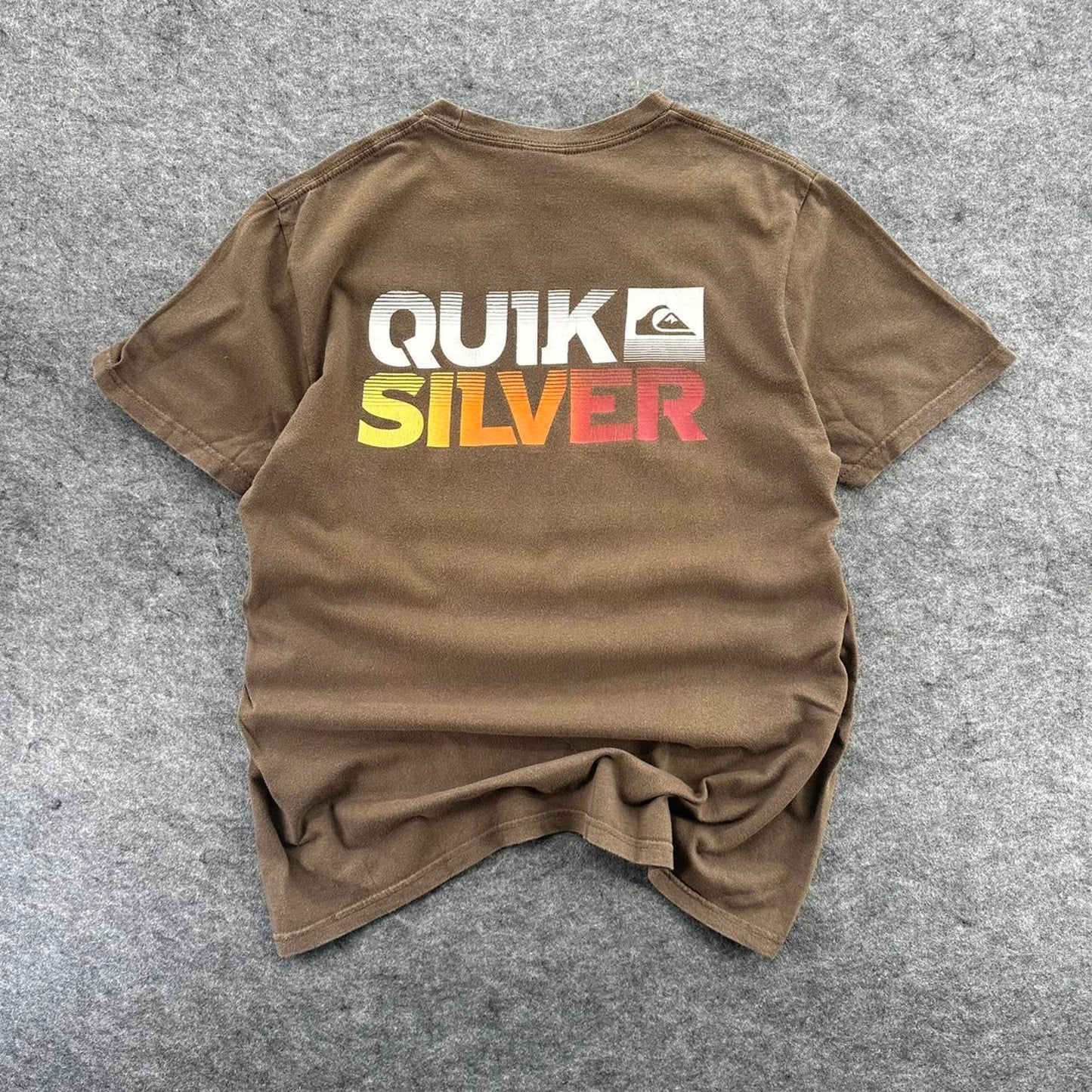 Quiksilver brown surf tee