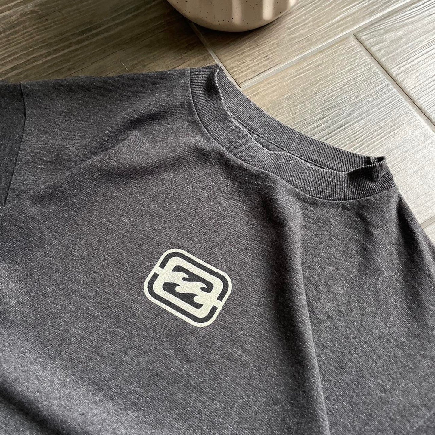 Billabong y2k vintage grey baggy M tee