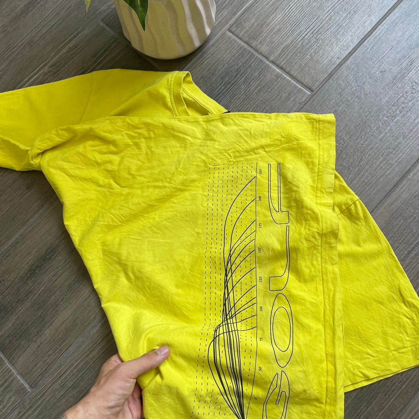 Oakley baggy y2k rap tee