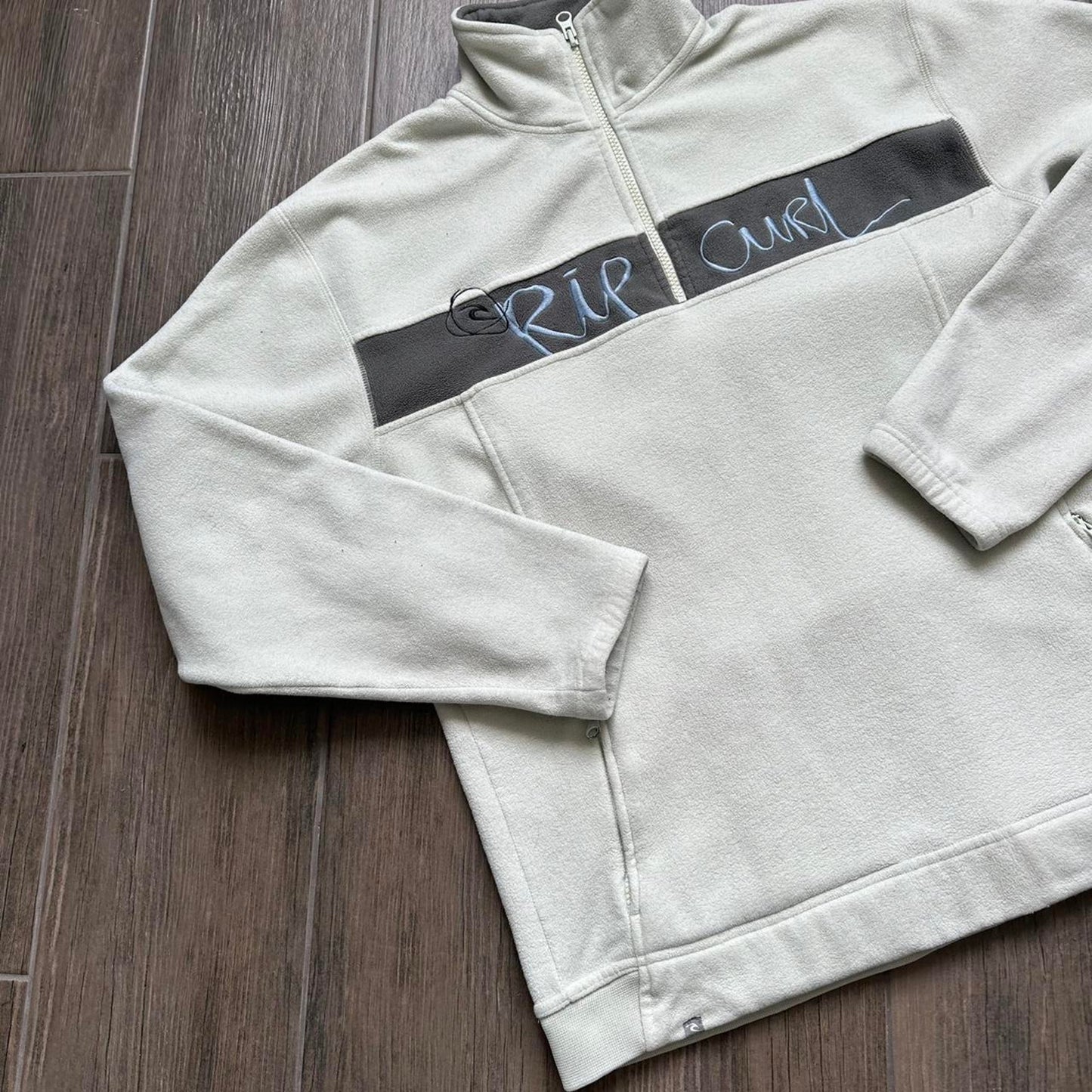 Rip curl cream fleece quarter