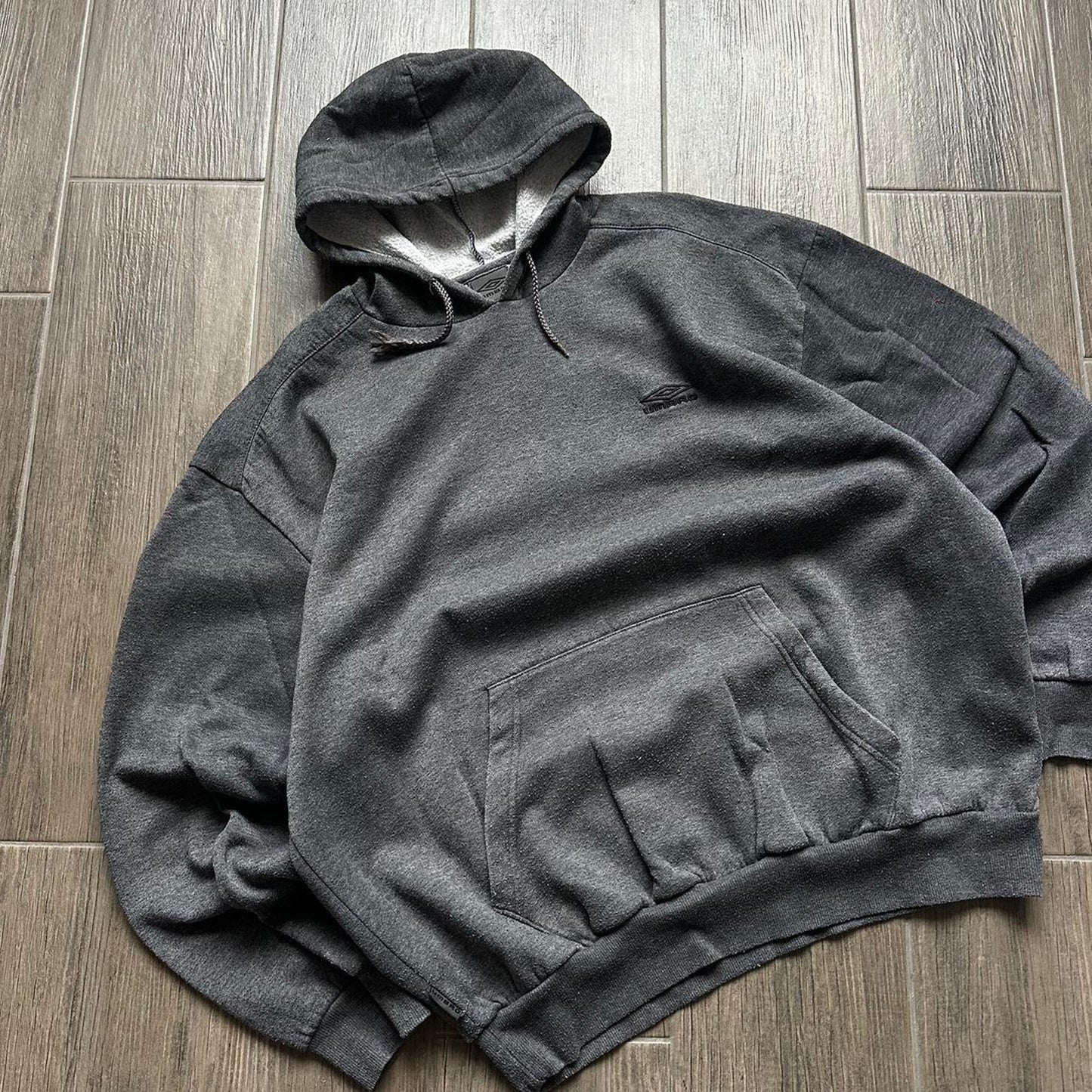 Umbro grey y2k vintage streetwear XL hoodie