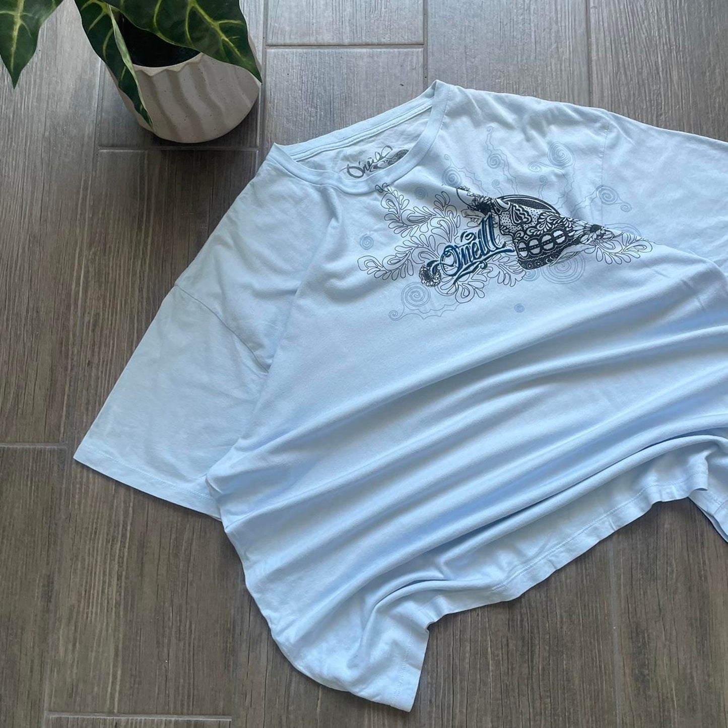 Oneill y2k vintage baggy surf tee