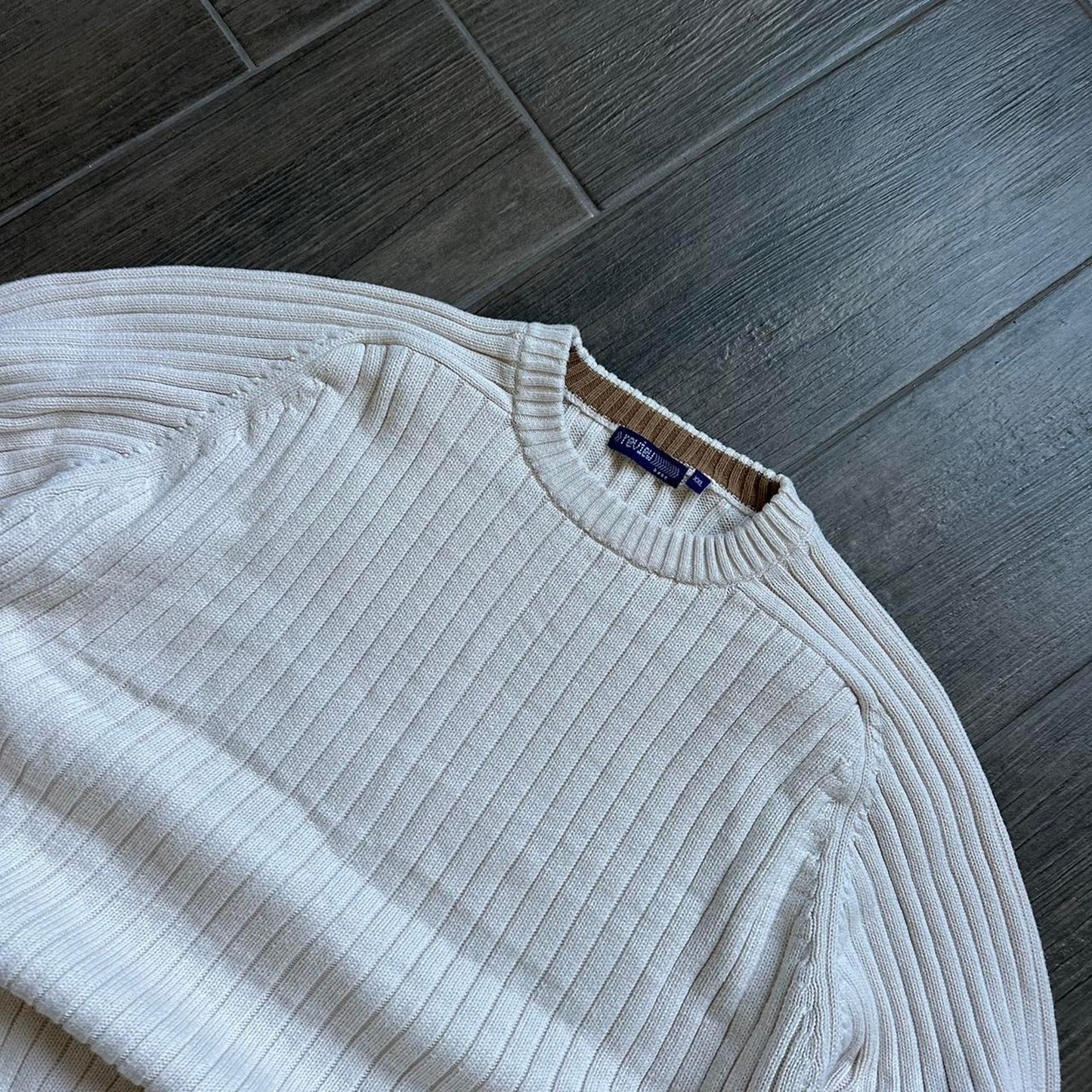 Y2k vintage Japanese style cream L sweater