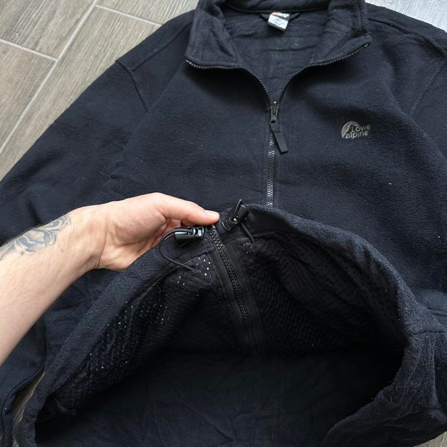 Lowe Alpine y2k black fleece jumper