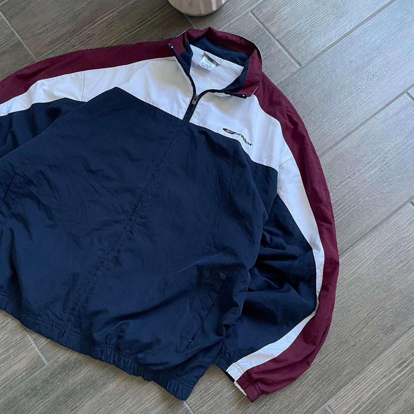 Reebok y2k baggy nylon jacket