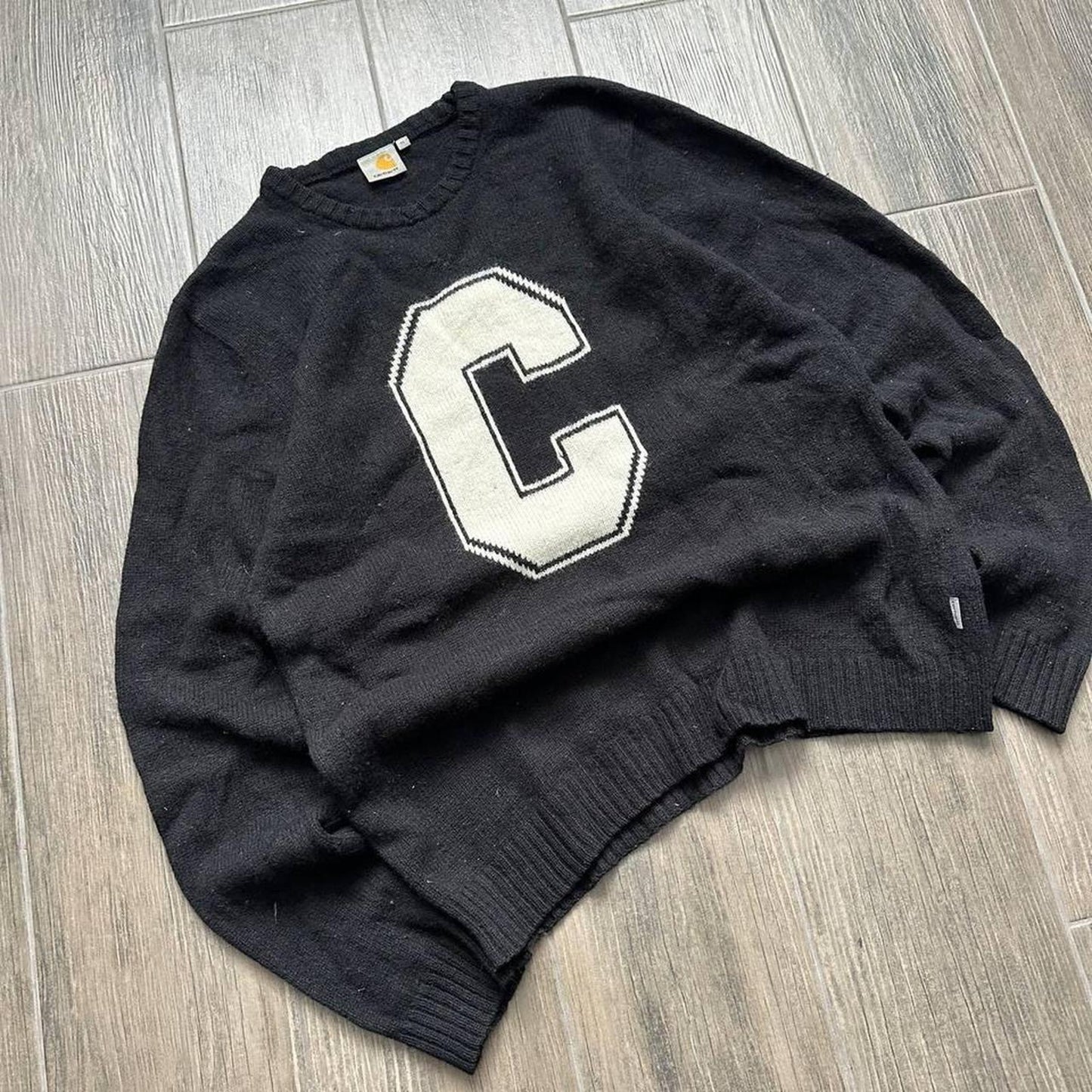 Carhartt y2k black wool vintage sweater
