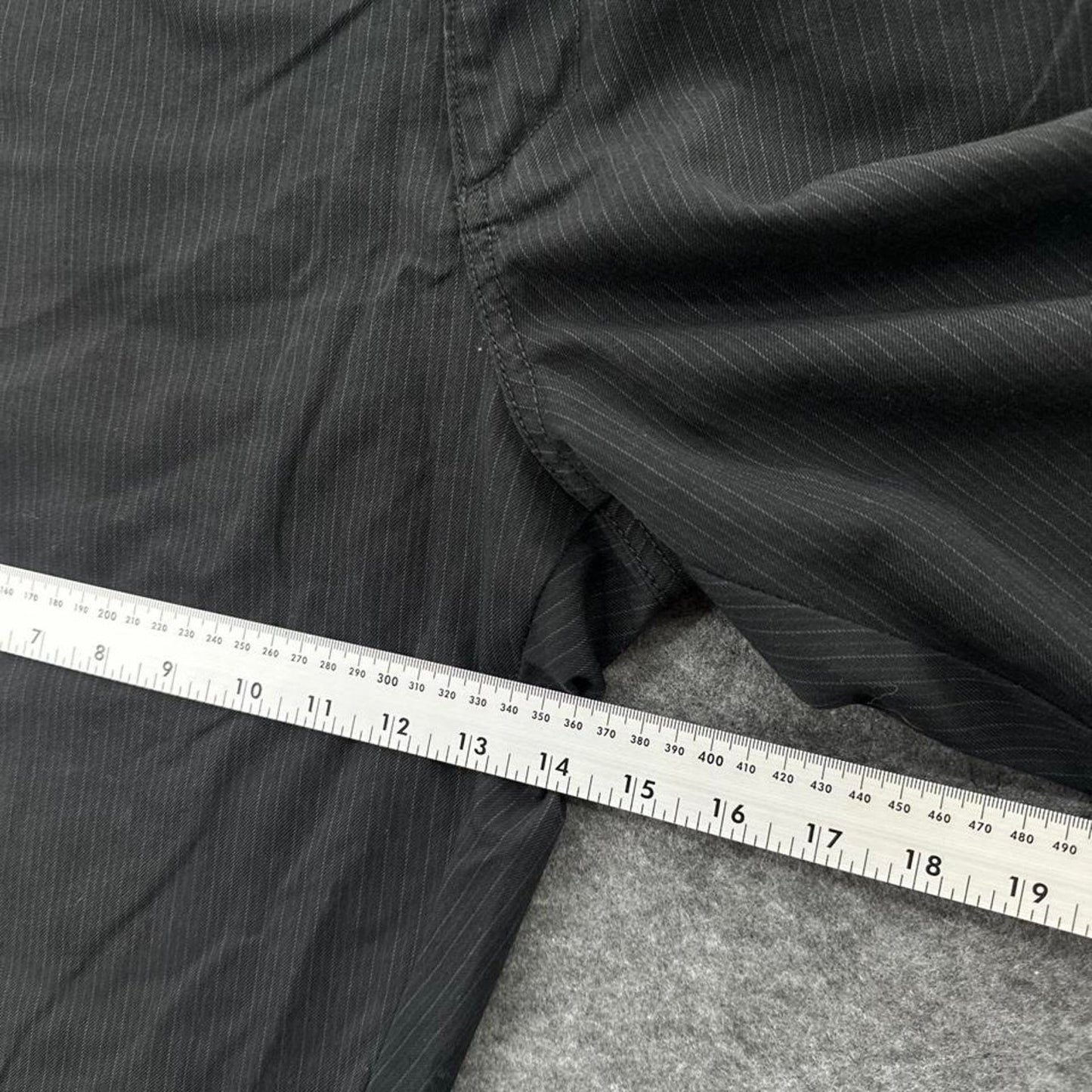 Billabong black pinstripe baggy skater